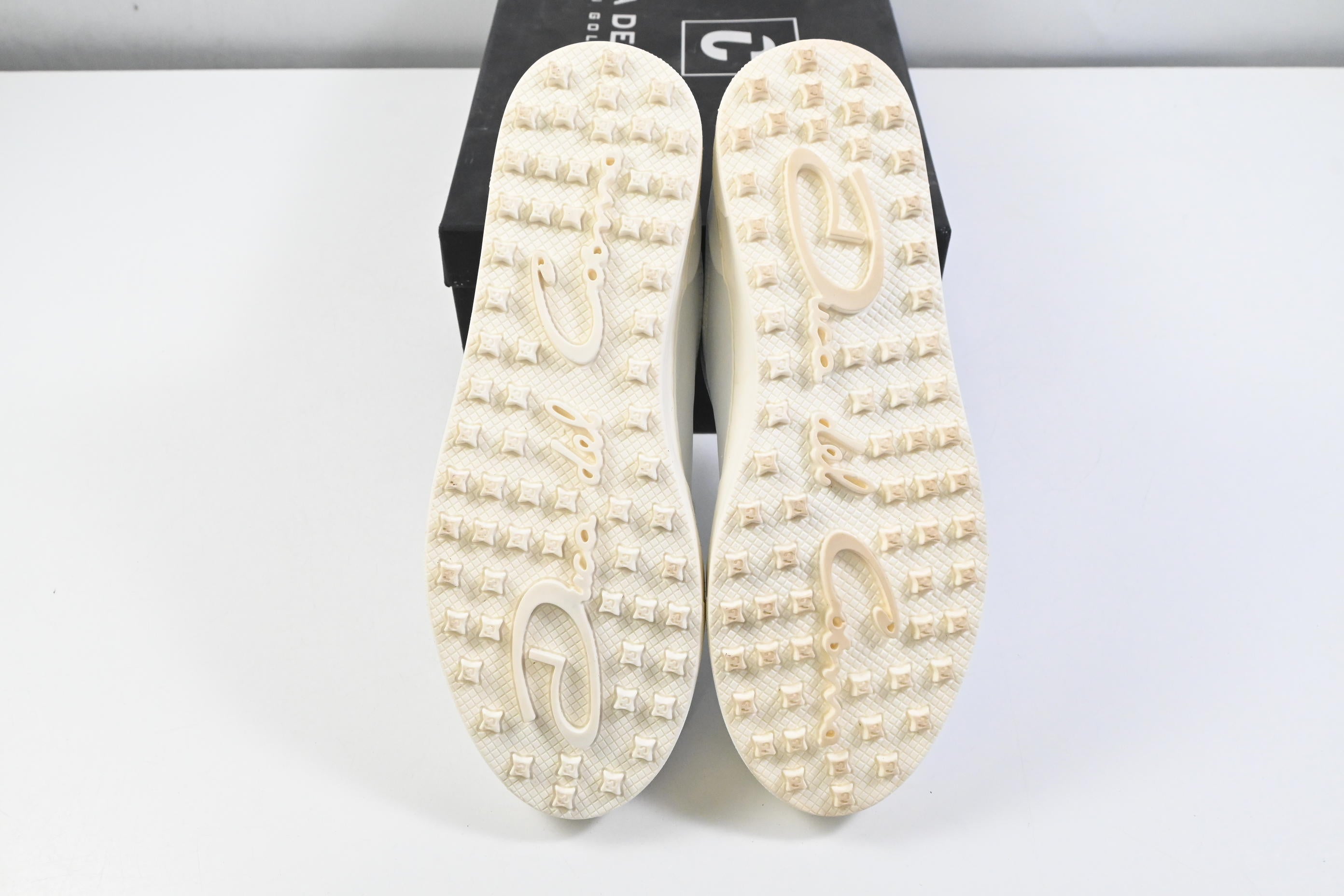 Duca Del Cosma Giordano Golf Shoes / Size UK 7 / White