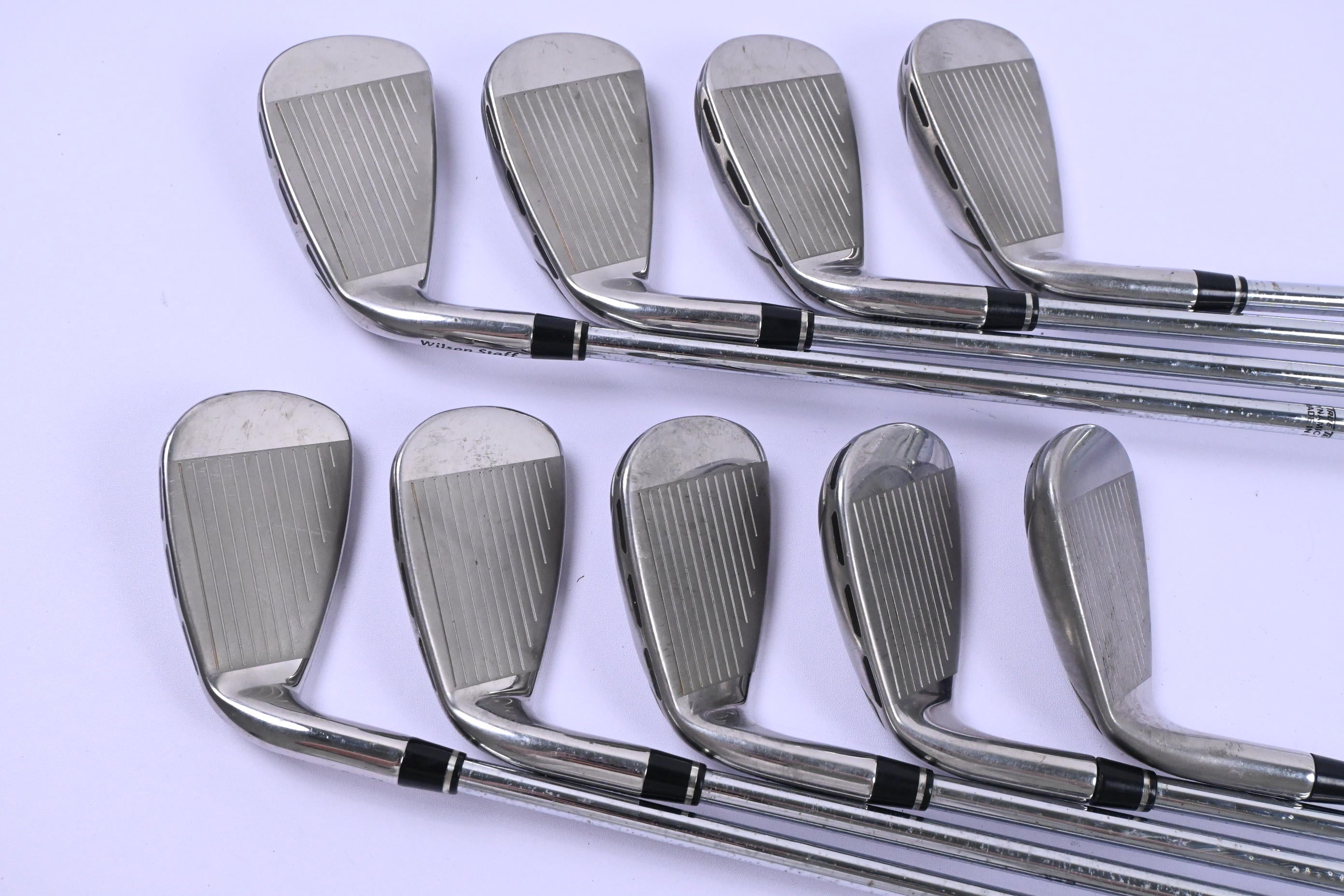 Wilson D300 Irons / 4-PW+GW / Regular Flex Dynamic Gold R300 Shafts