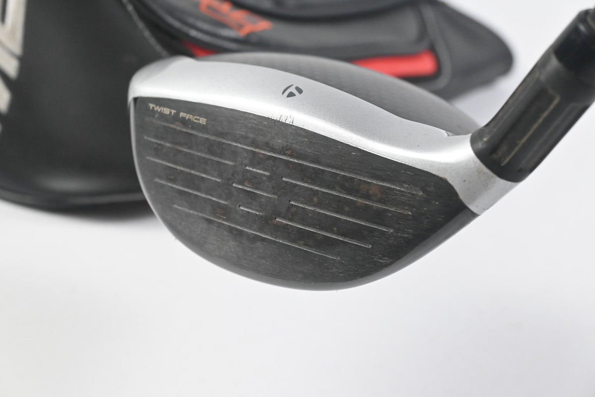 Taylormade M6 #5 Wood / 18 Degree / Stiff Flex Fujikura Atmos Red 6 Shaft