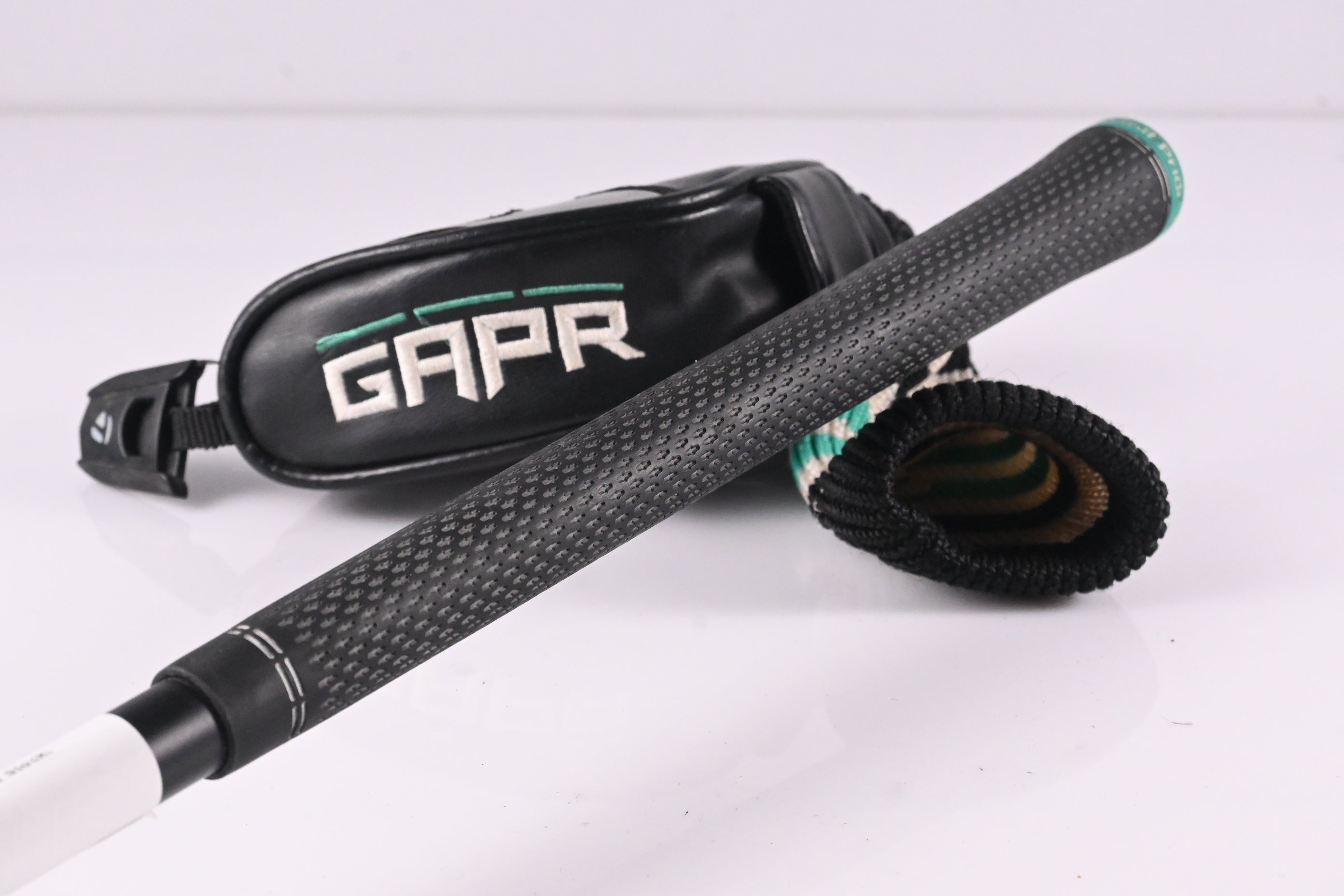 Taylormade GAPR Mid #3 Hybrid / 18 Degree / Stiff Flex KBS Hybrid 80 Shaft