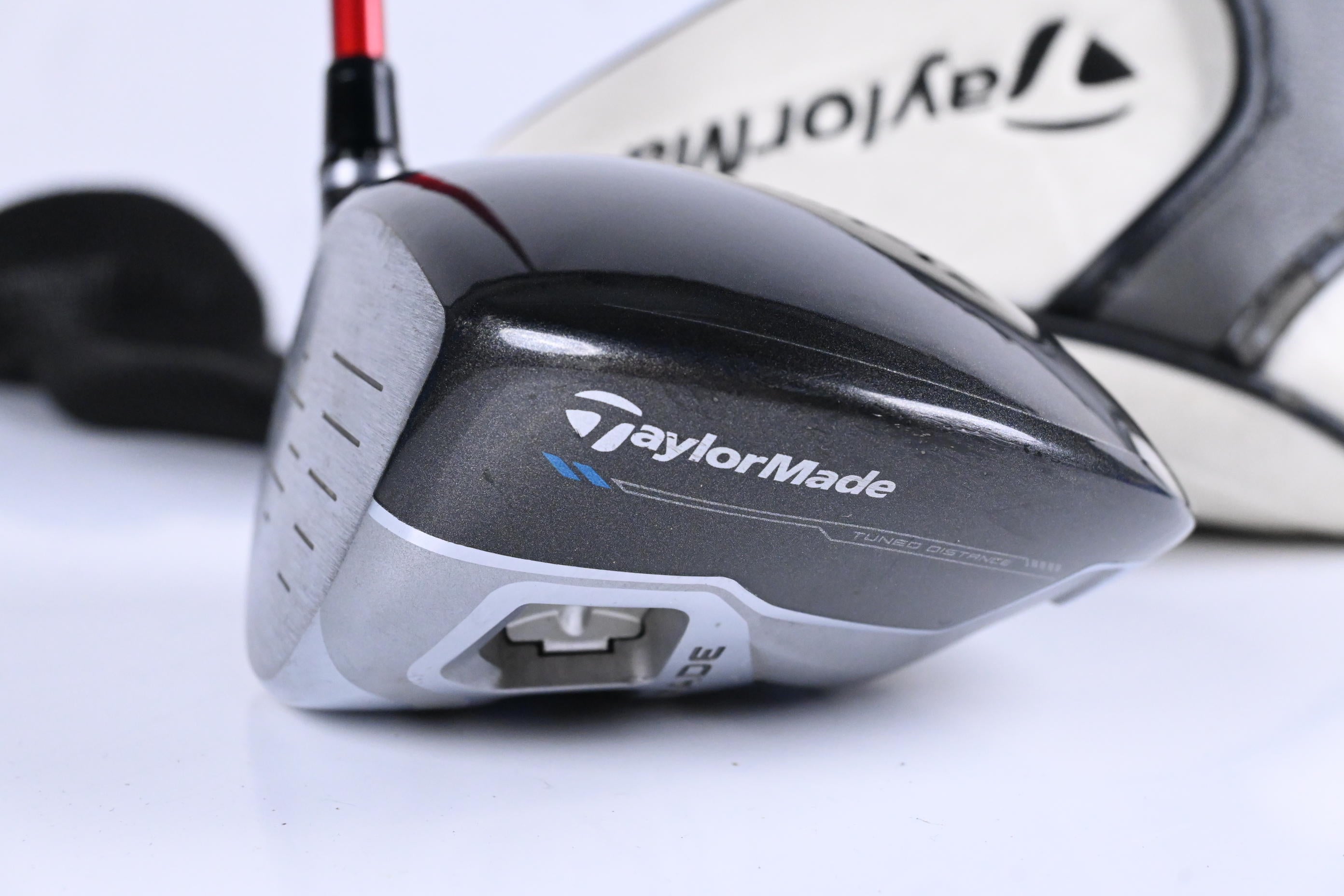 Left Hand Taylormade SLDR Driver / 10.5 Degree / Regular Flex Speeder NX 50