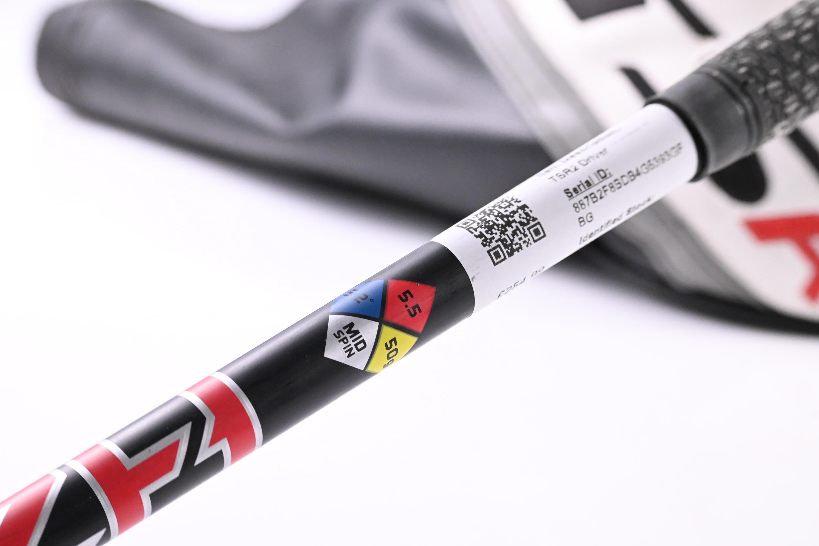Titleist TSR2 Driver / 10 Degree / Regular Flex HZRDUS Red CB 50 Shaft