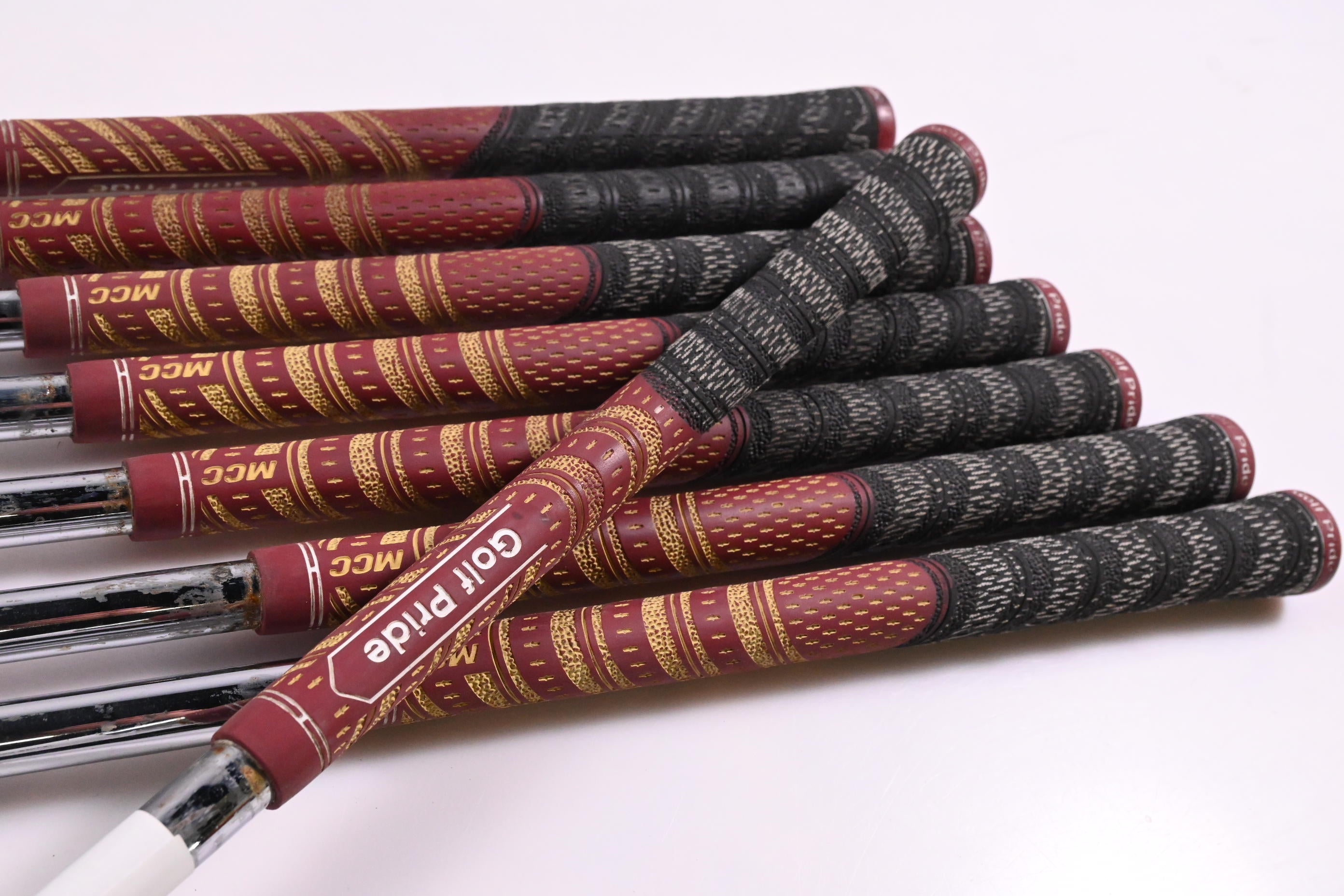 Wilson Di9 Irons / 4-PW+SW / UniFlex TX-99 Shafts