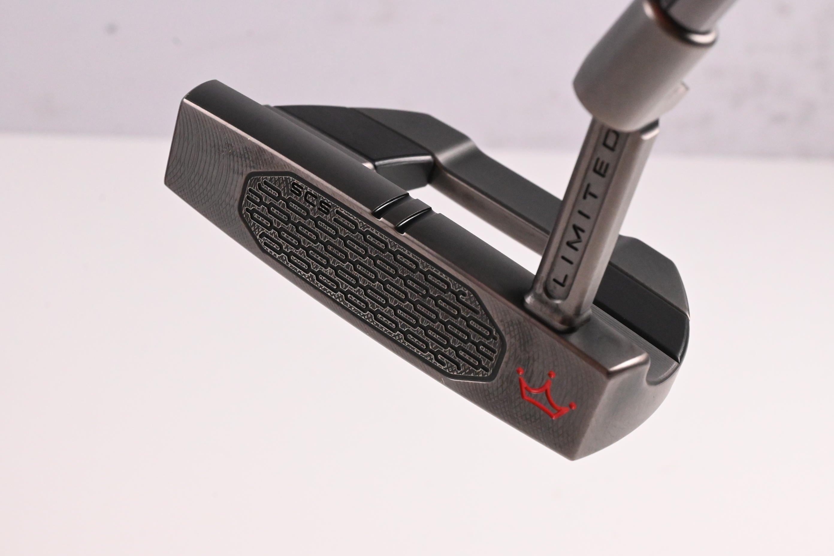 Scotty Cameron Studio Xperimental Limited Fastback 2 Putter / 34 Inch