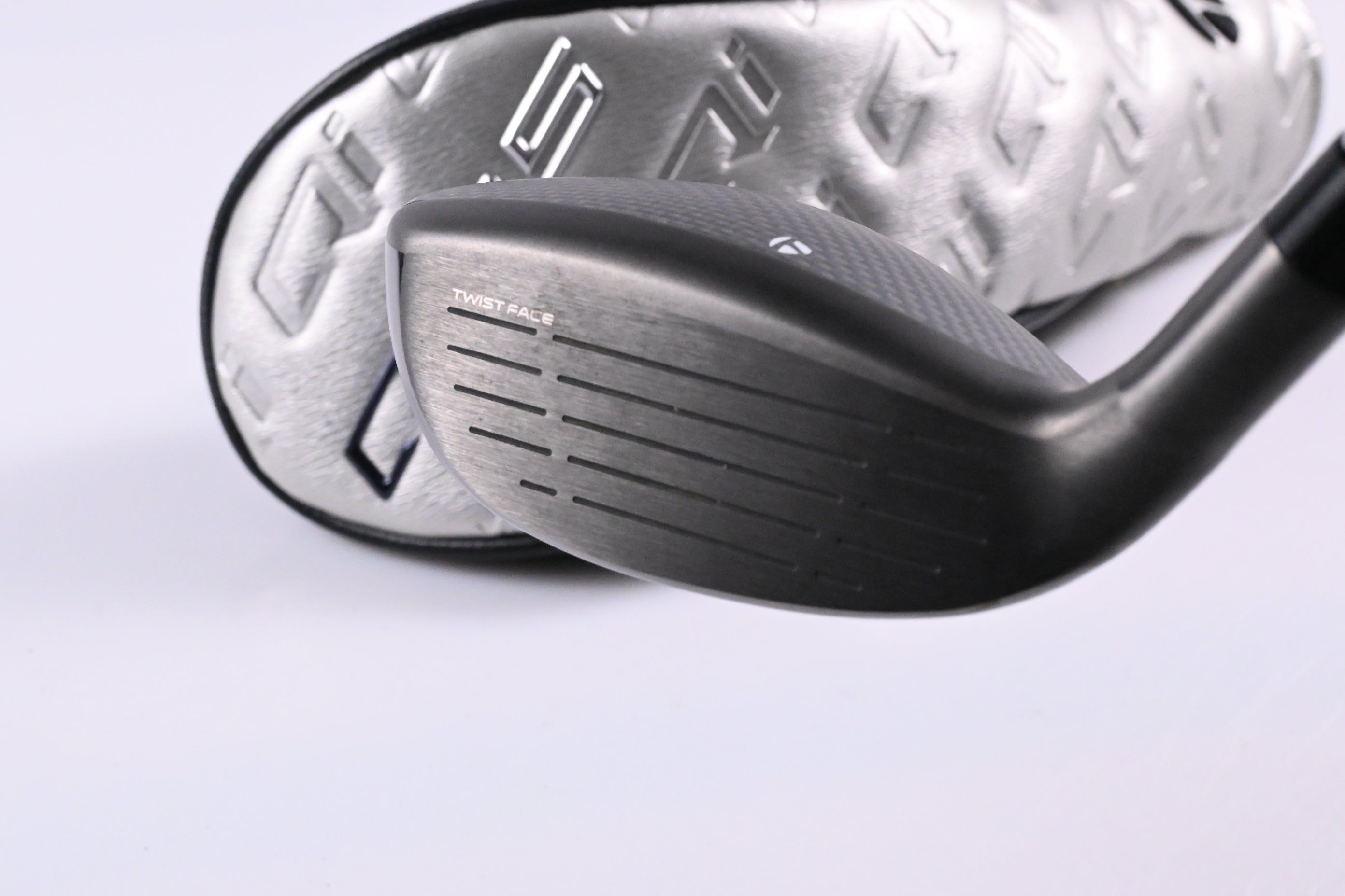 Taylormade Qi35 Max #4 Hybrid / 23 Degree / Regular Flex Air Speeder 50 Shaft