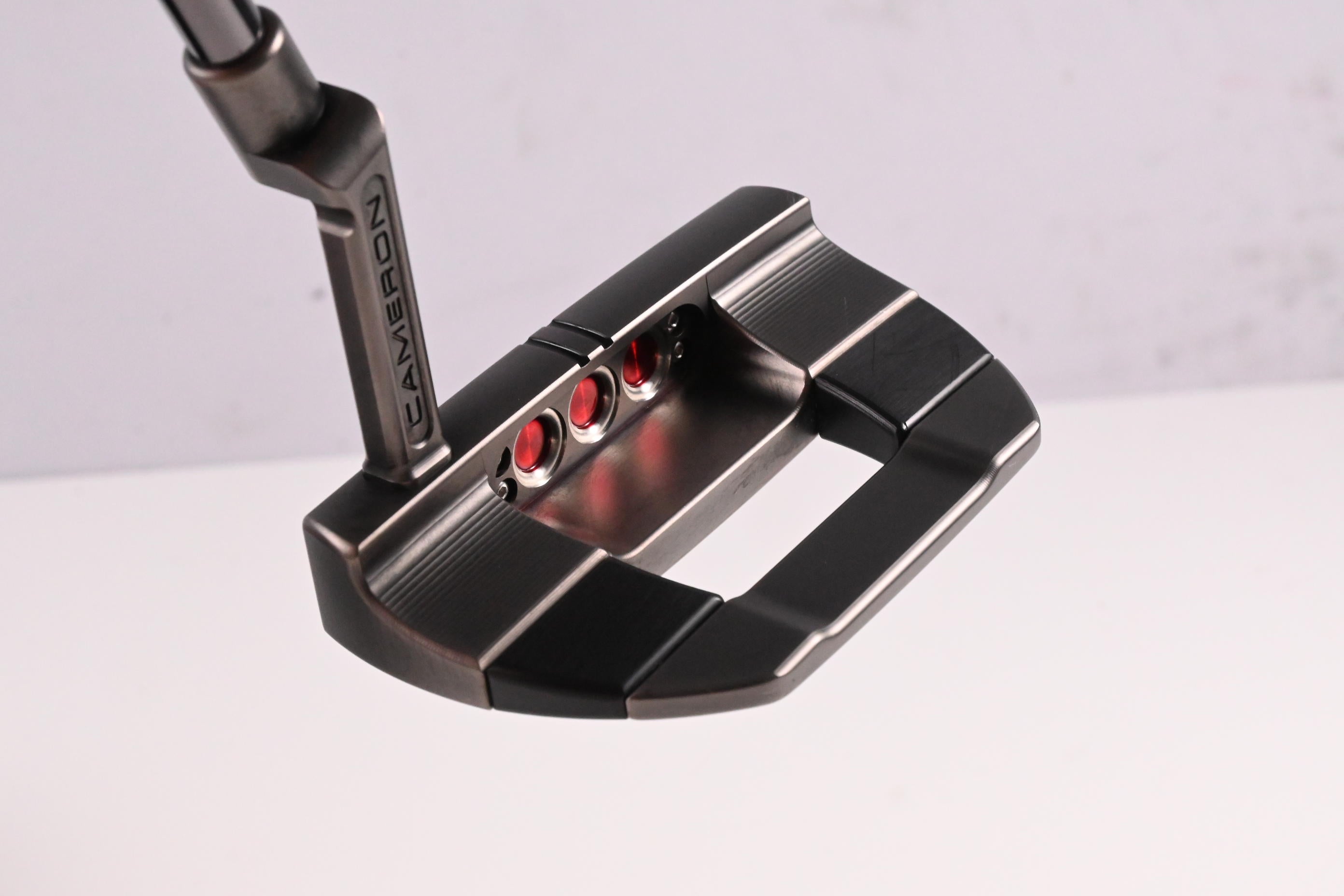 Scotty Cameron Studio Xperimental Limited Fastback 2 Putter / 34 Inch