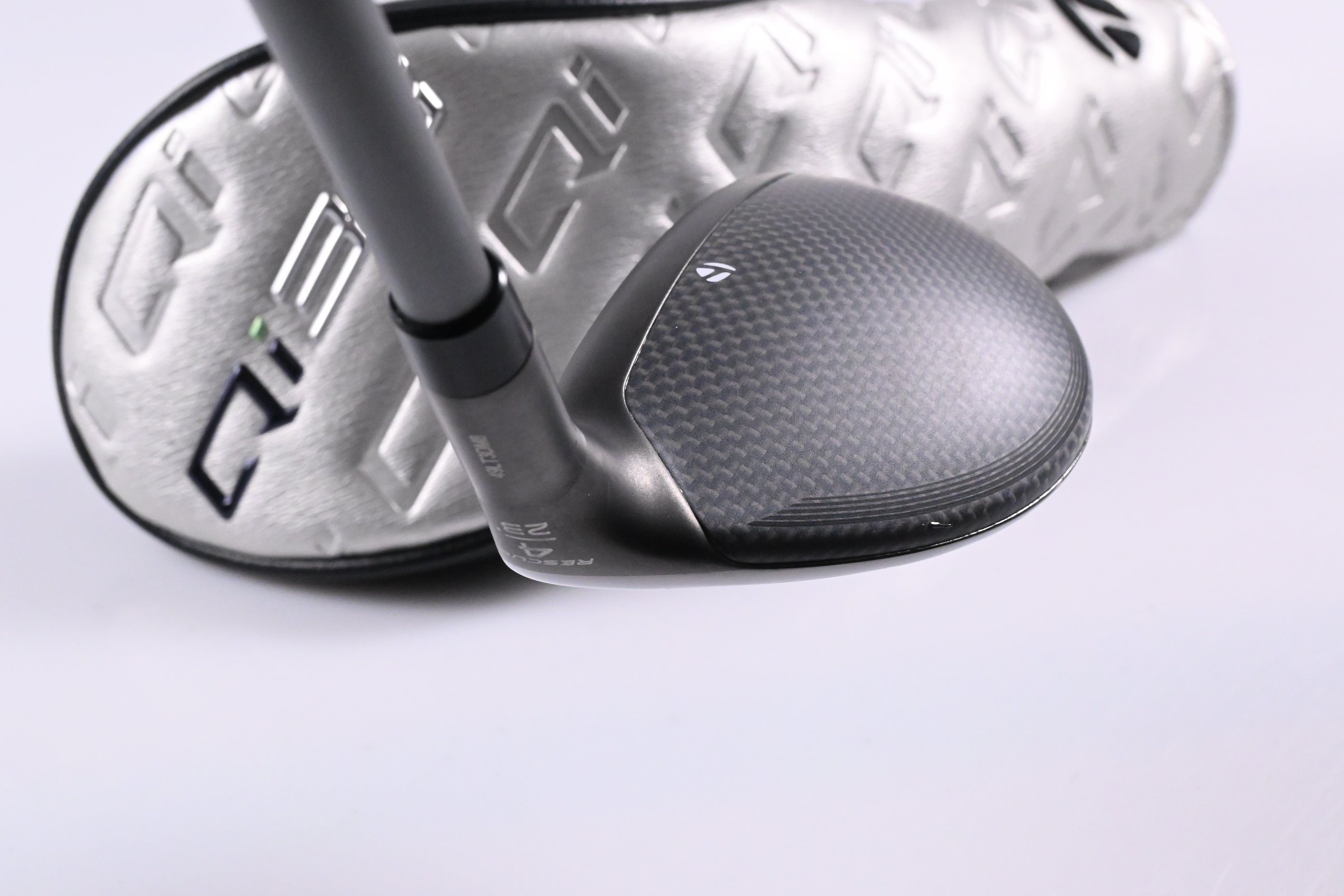 Taylormade Qi35 Max #4 Hybrid / 23 Degree / Regular Flex Air Speeder 50 Shaft