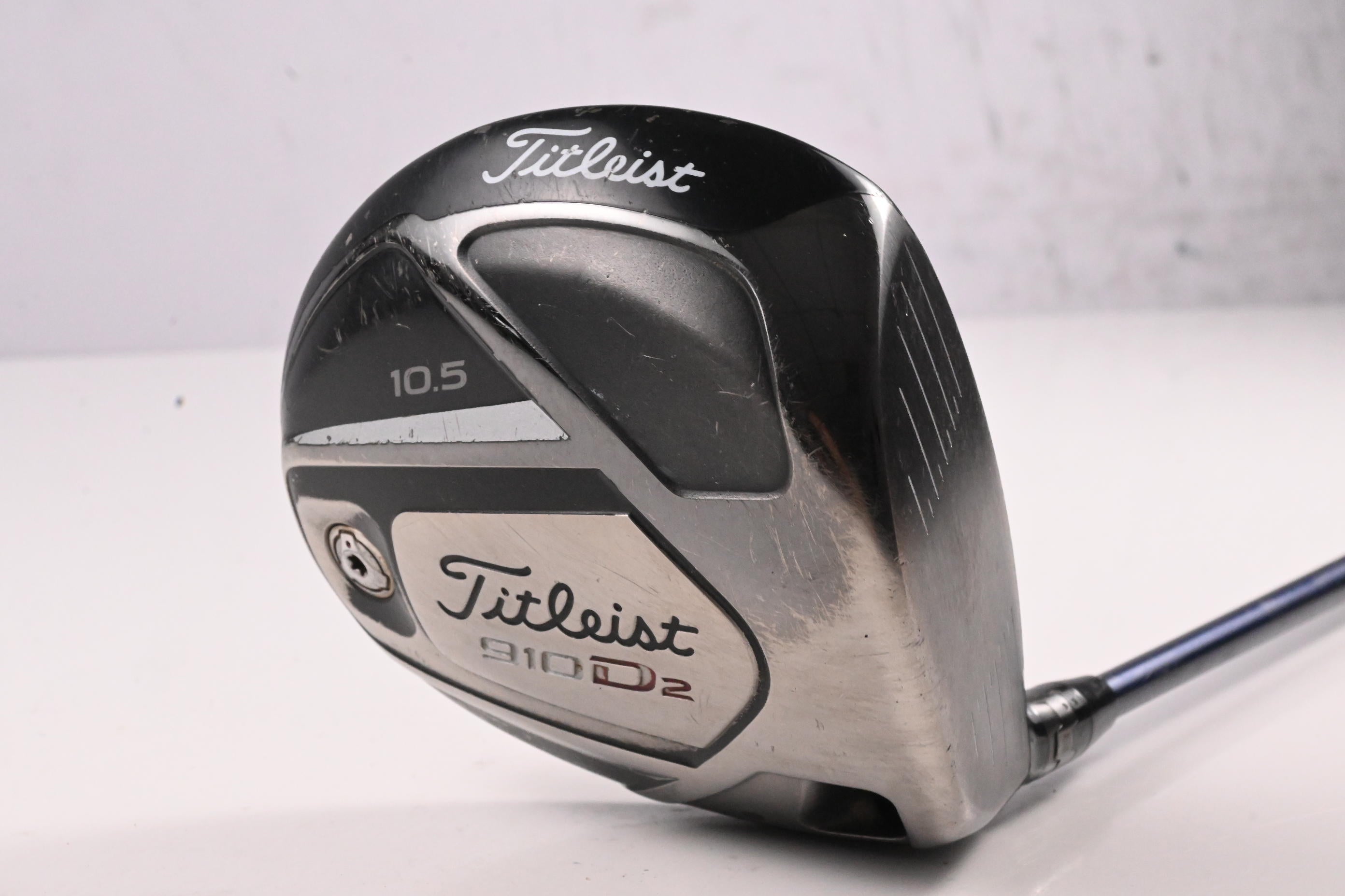 Titleist 910 D2 Driver / 10.5 Degree / Regular Flex Diamana Kai'li 65 Shaft