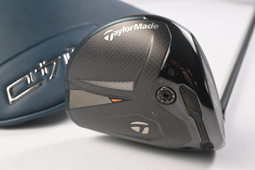 Taylormade Qi4D Driver / 10.5 Degree / Regular Flex REAX Blue 50 Shaft