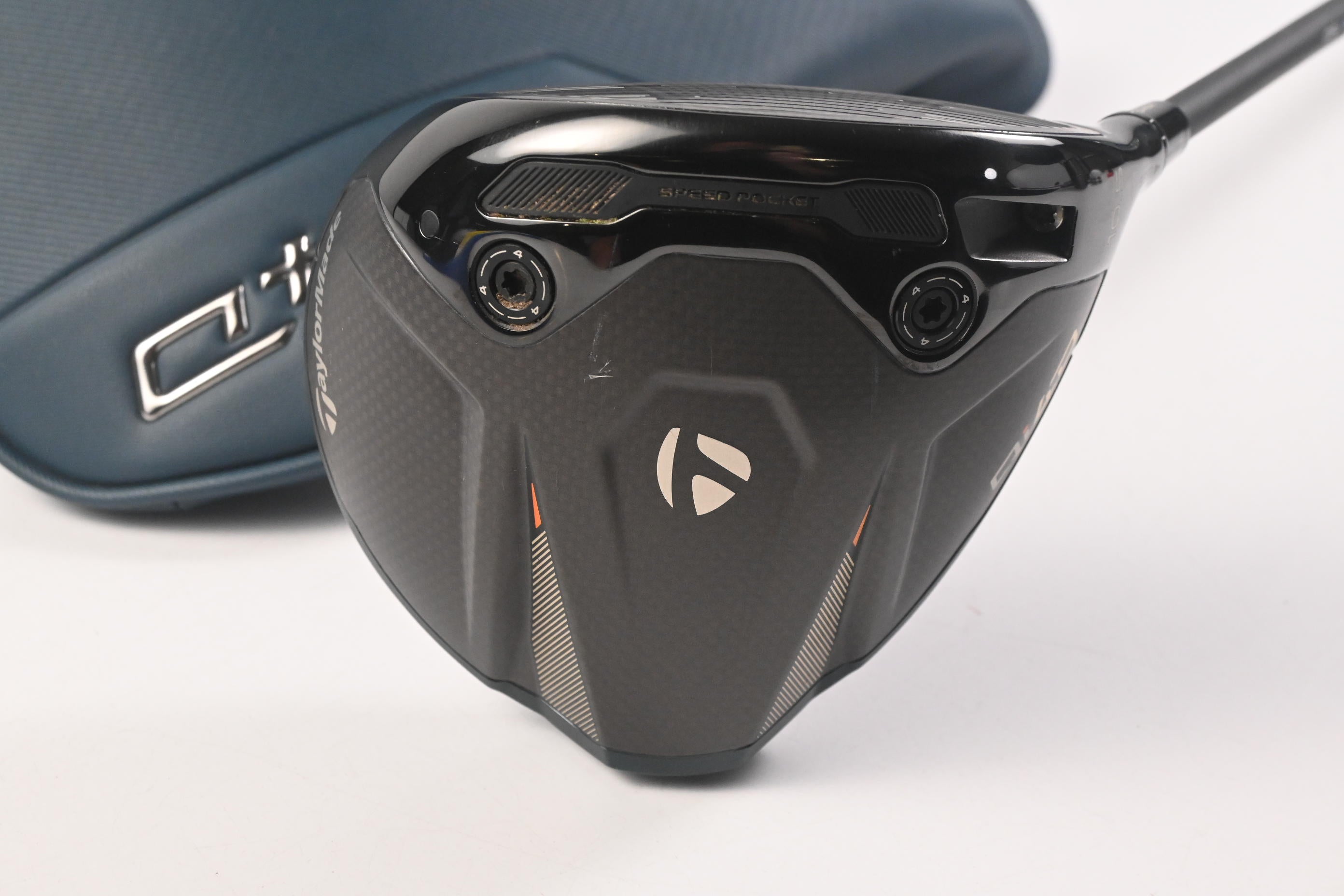 Taylormade Qi4D Driver / 10.5 Degree / Regular Flex REAX Blue 50 Shaft