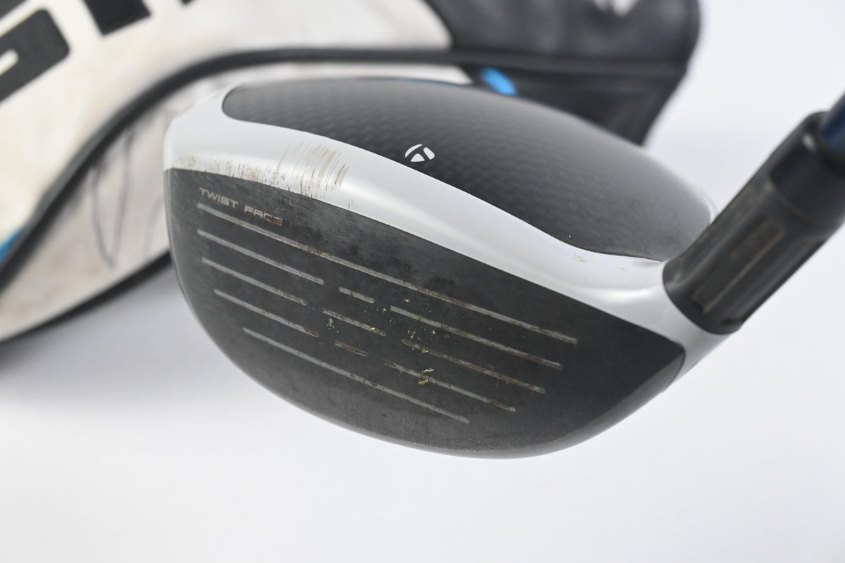 Taylormade SIM2 Max #3 Wood / 15 Degree / Regular Flex Ventus Blue 5 Shaft