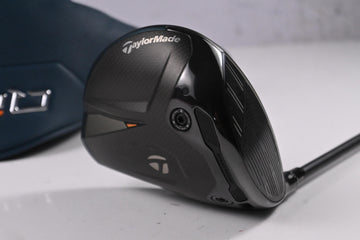 Taylormade Qi4D Driver / 10.5 Degree / Regular Flex Reax Blue 50 Shaft