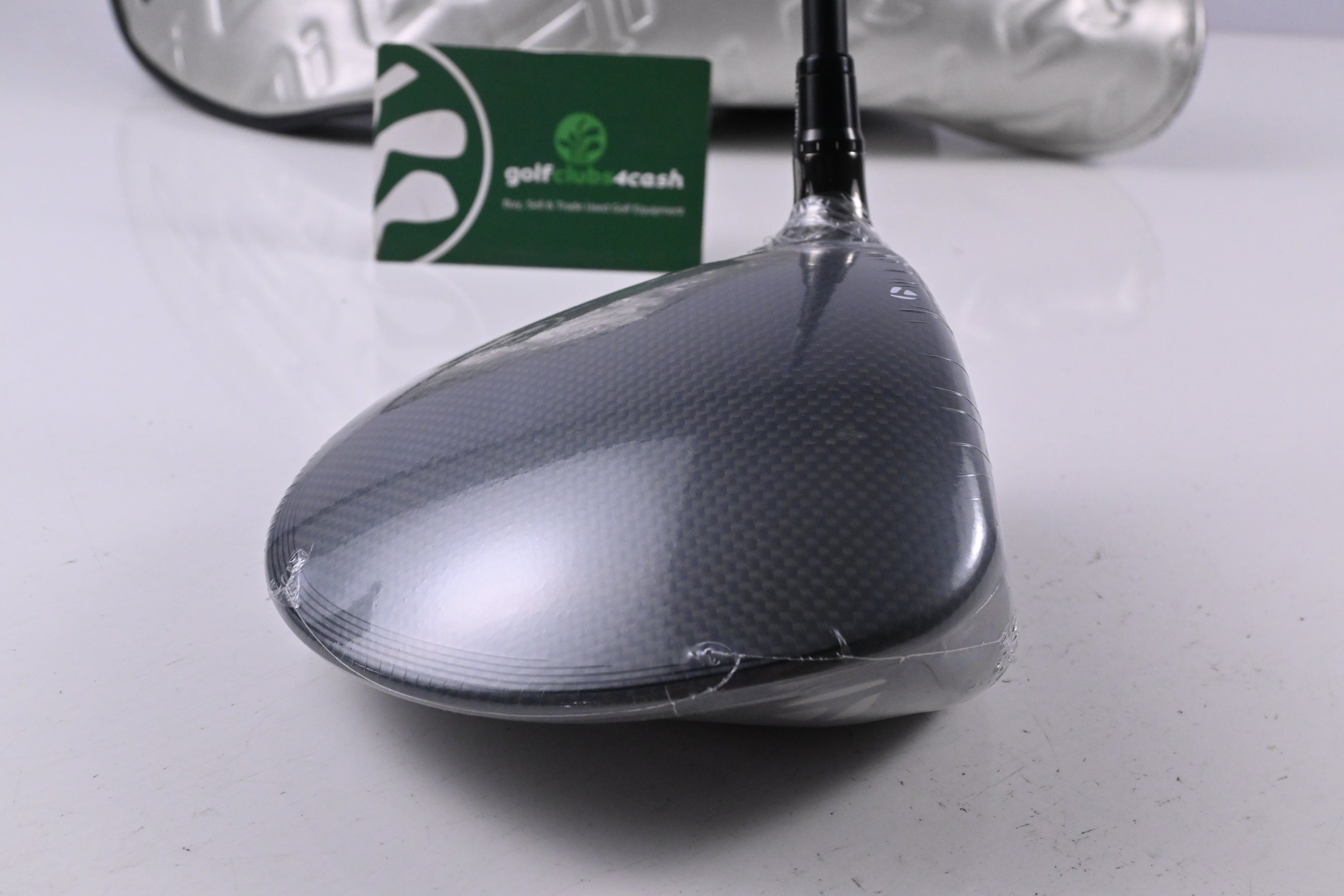 Taylormade Qi35 Driver / 10.5 Degree / Regular Flex Fujikura Ventus Blue '25 5