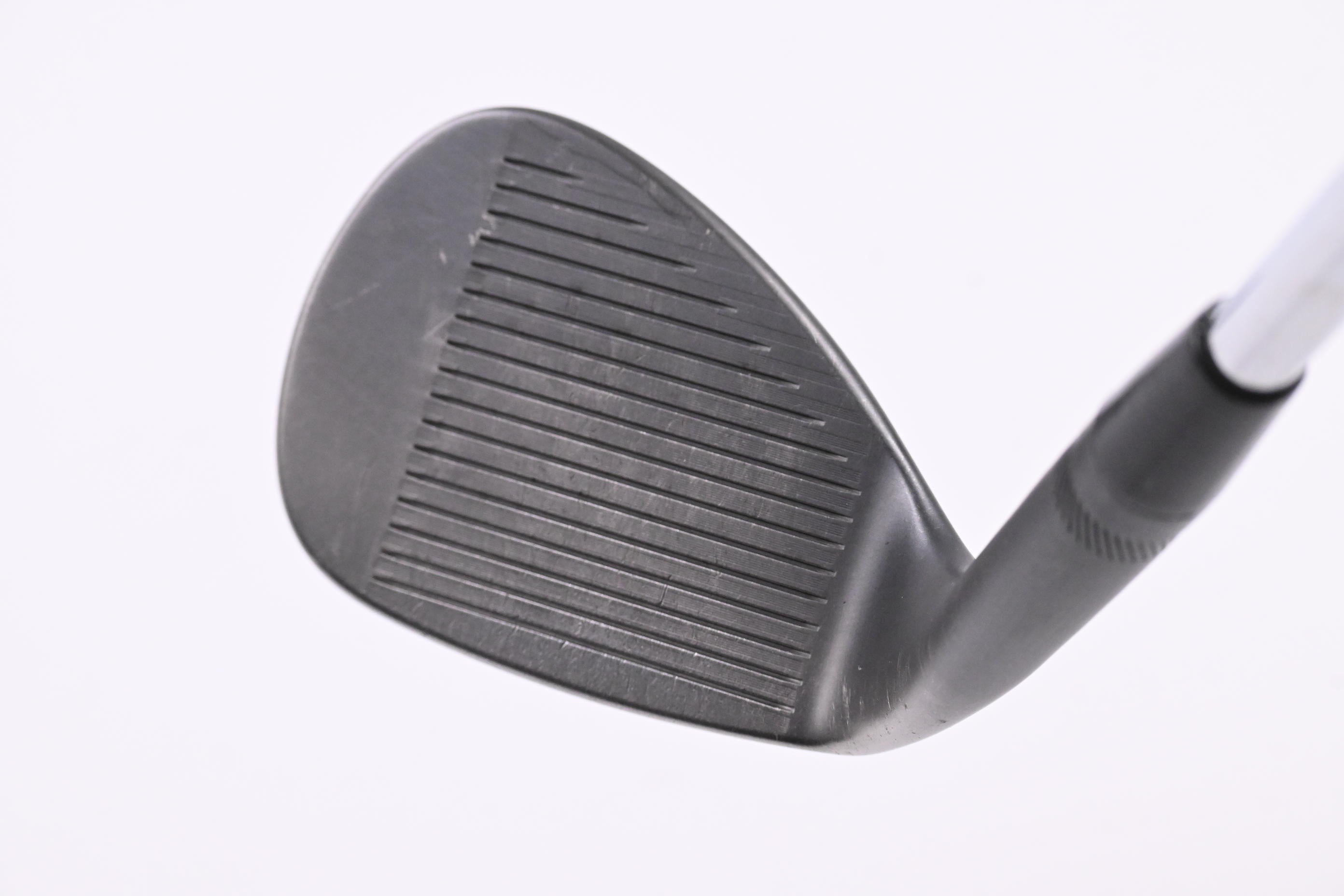 Titleist Vokey SM9 Lob Wedge / 60 Degree / Wedge Flex Dynamic Gold 105 Shaft