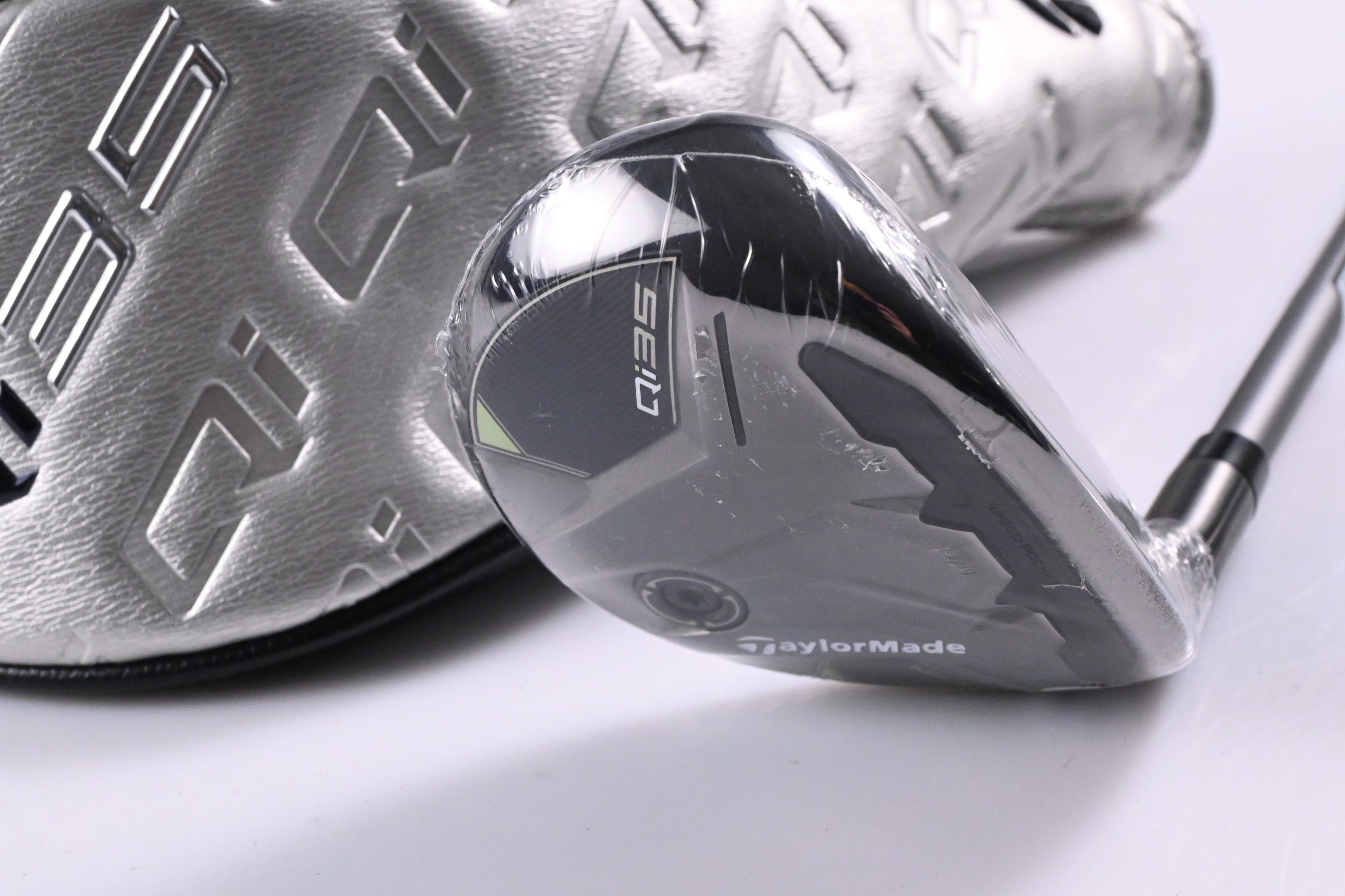 Taylormade Qi35 Max #5 Hybrid / 27 Degree / Regular Flex Air Speeder 50 Shaft