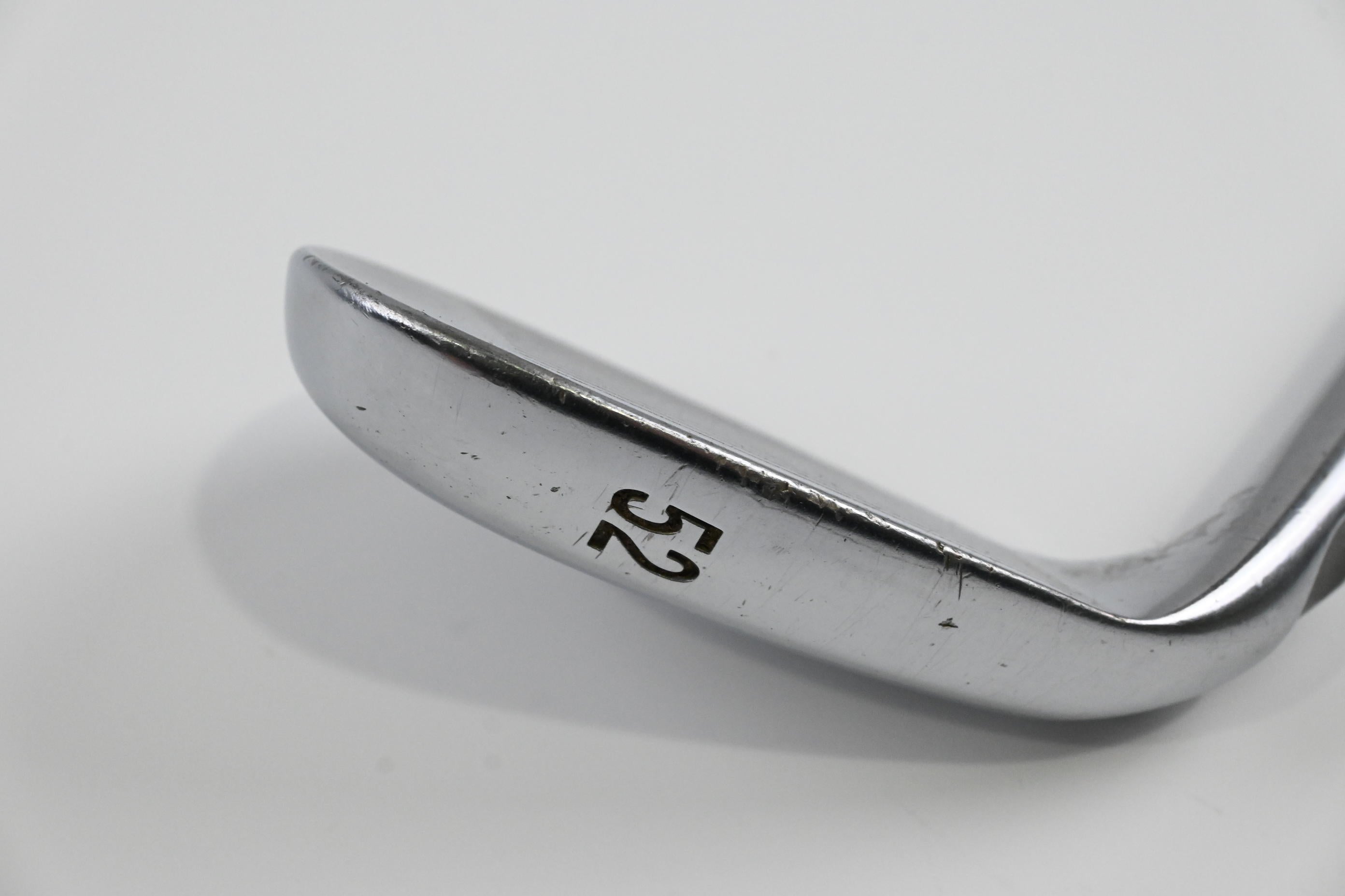 Ping Tour-S Gap Wedge / 52 Degree / Black Dot / Stiff Flex Dynamic Gold S300