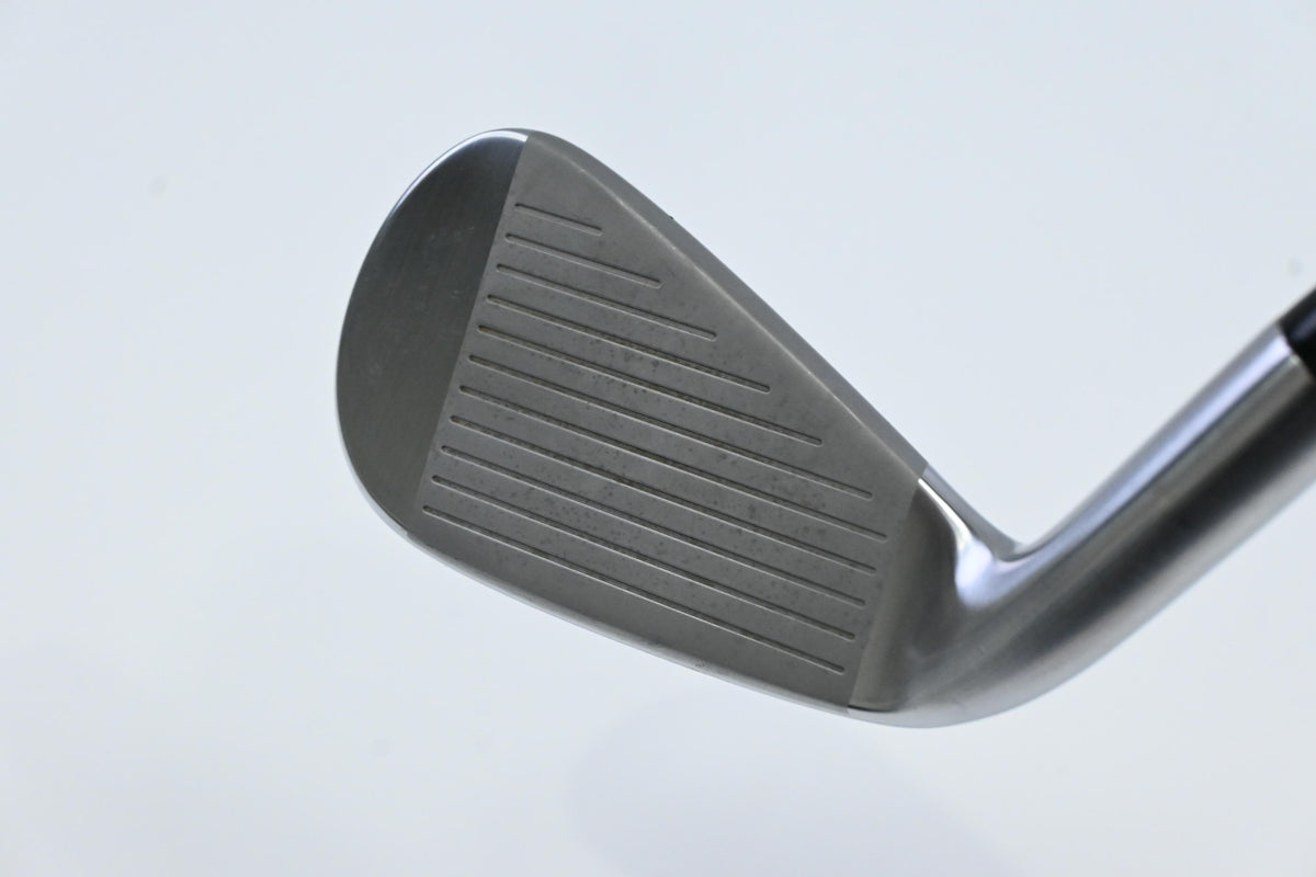Mizuno Pro 225 Long 2 Iron / 16.5 Degree / Stiff Flex KBS Tour FST