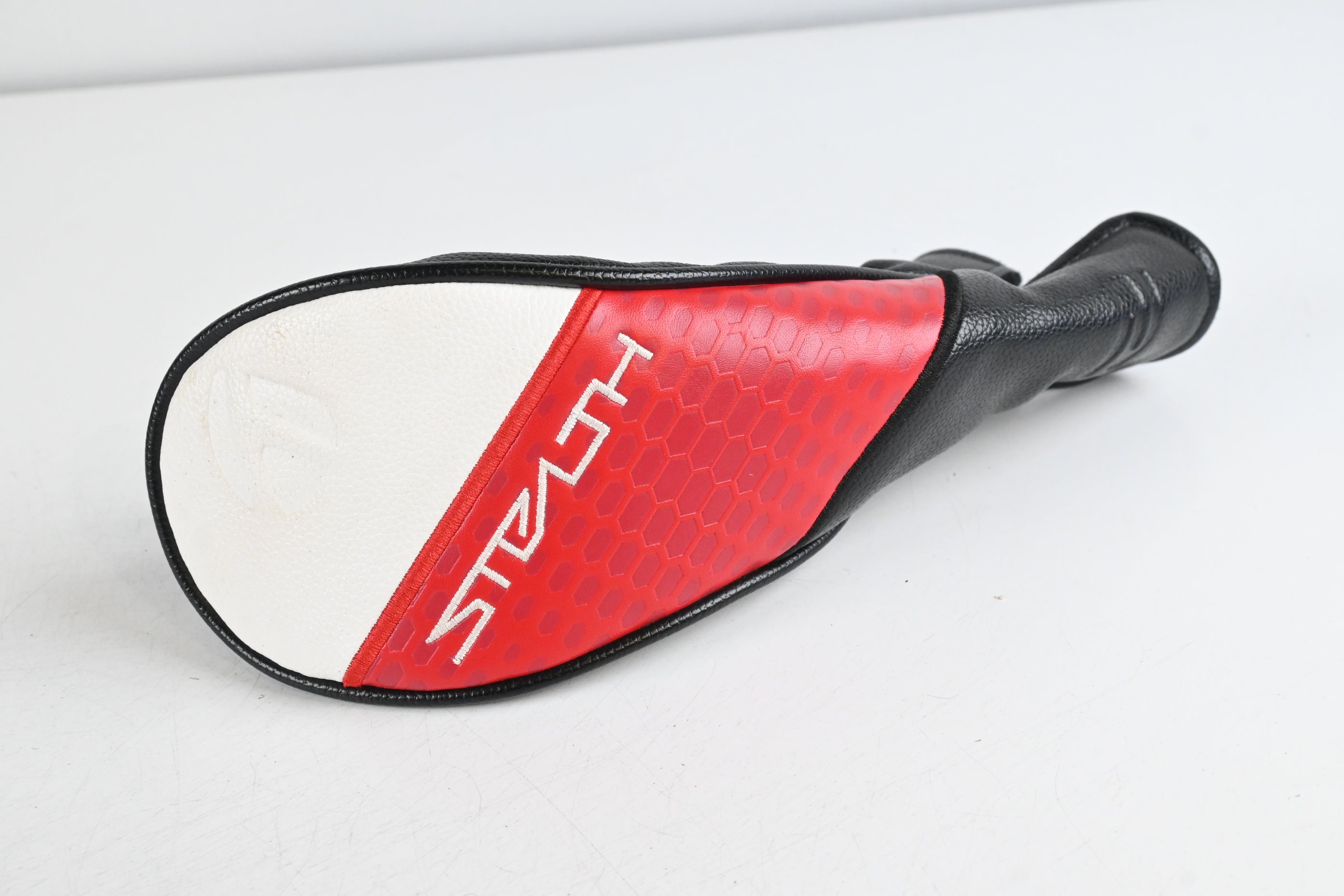 Taylormade Stealth 2 #5 Hybrid / 26 Degree / Regular Flex Ventus TR Red 6 Shaft