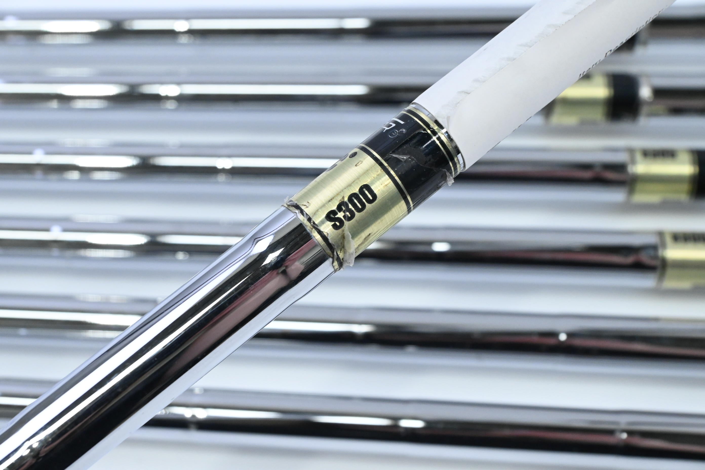 Mizuno MP-5 Irons / 4-PW / Stiff Flex Dynamic Gold S300 Shafts