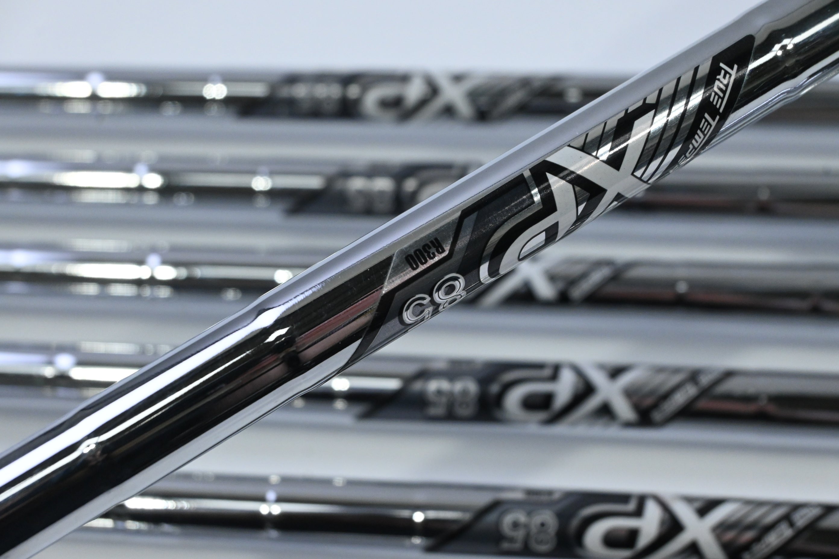 Callaway X Hot Irons / 5-PW+SW / Regular Flex XP85 R300