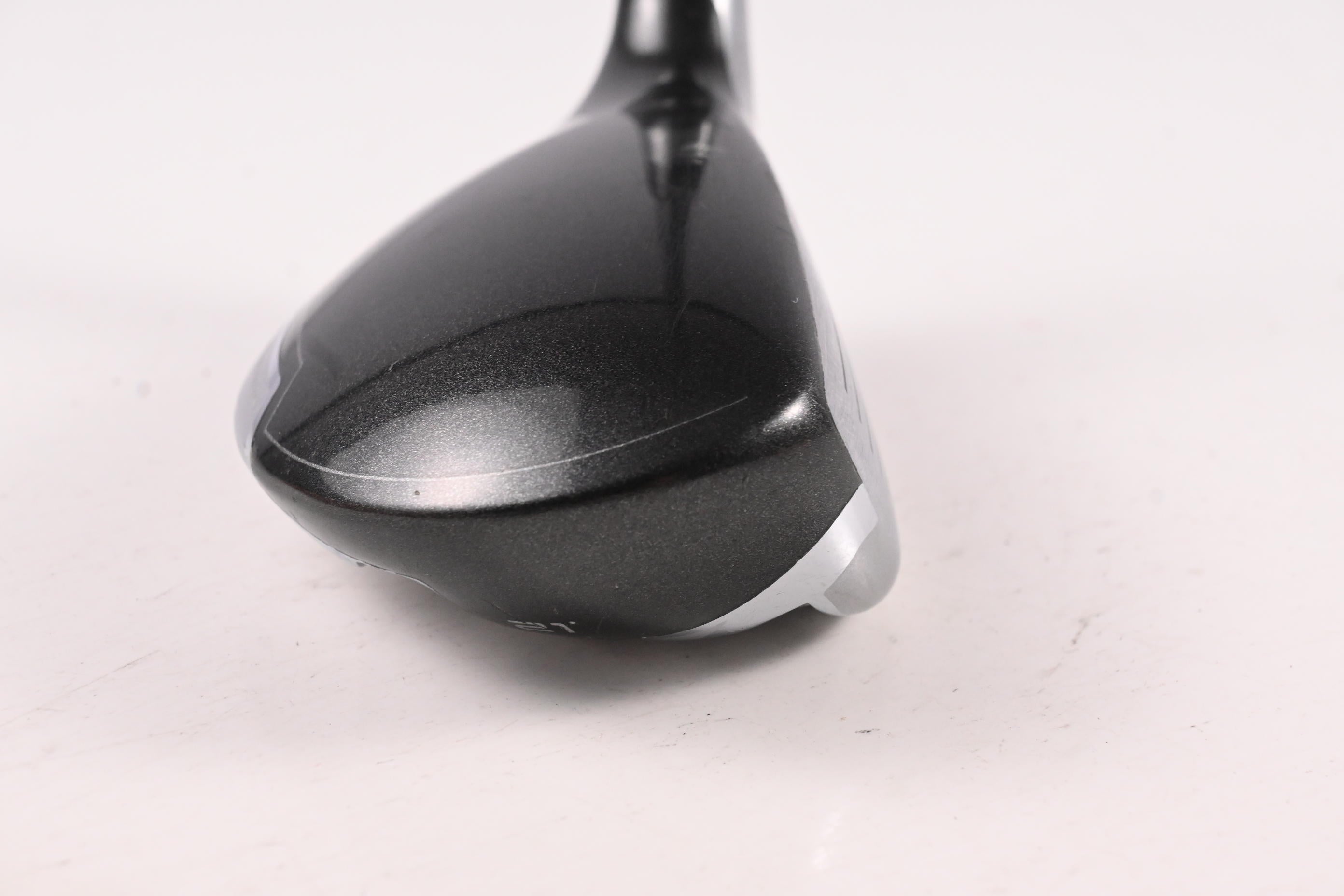 Taylormade SLDR #4 Hybrid / 21 Degree / Regular Flex Fujikura Speeder 82 Shaft