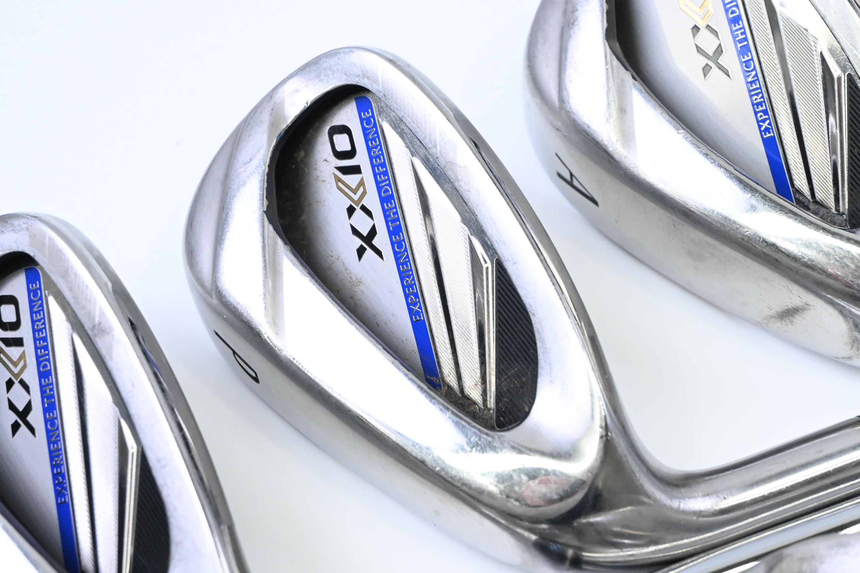 Left Hand XXIO Eleven Irons / 5-PW+AW+SW / Regular Flex NS Pro 860GH Shafts