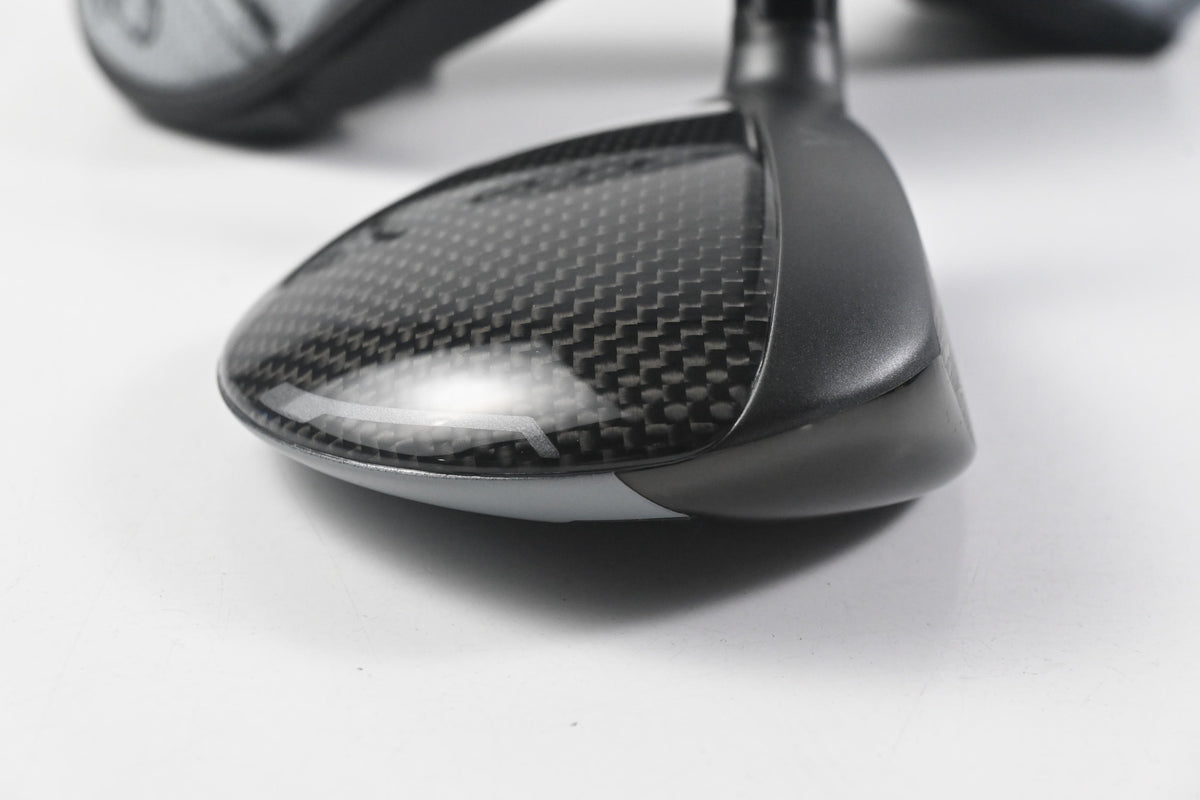 Callaway Quantum Max #5 Wood / 18 Degree / Stiff Flex Denali Frost Silver 60