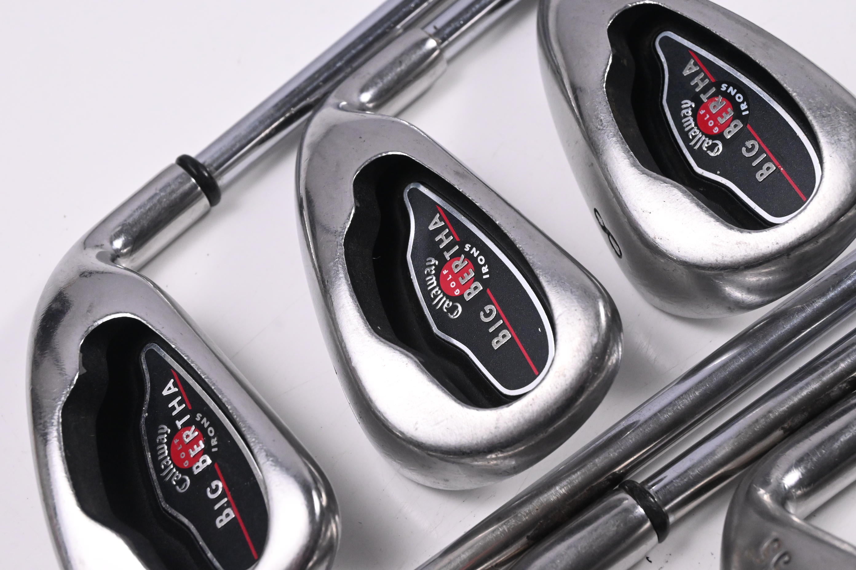 Callaway Big Bertha 2004 Irons / 6-PW+SW+LW / Uniflex Callaway Shafts