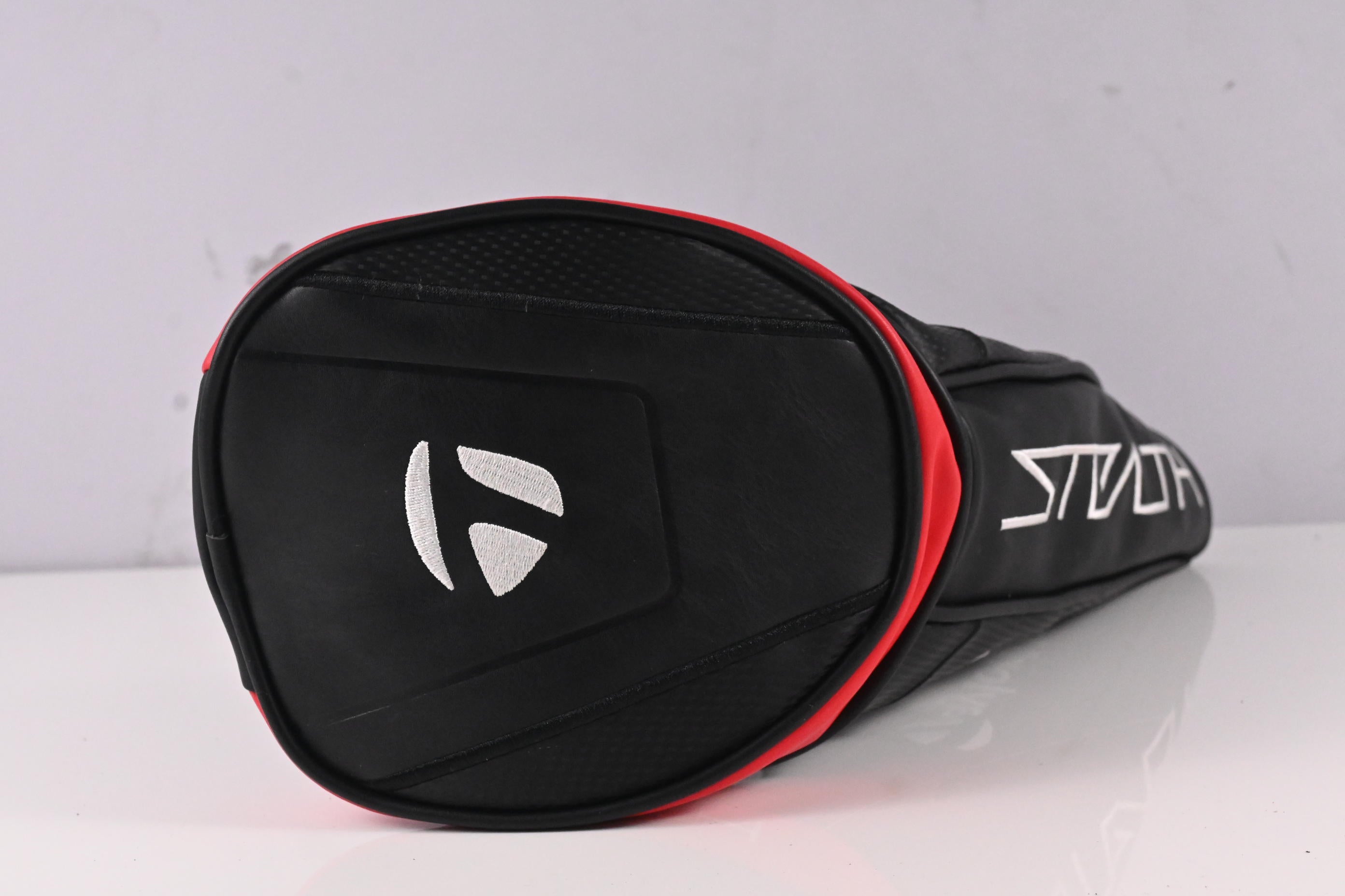 Taylormade Stealth Driver / 9 Degree / Regular Flex Fujikura Speeder NX TCS 50