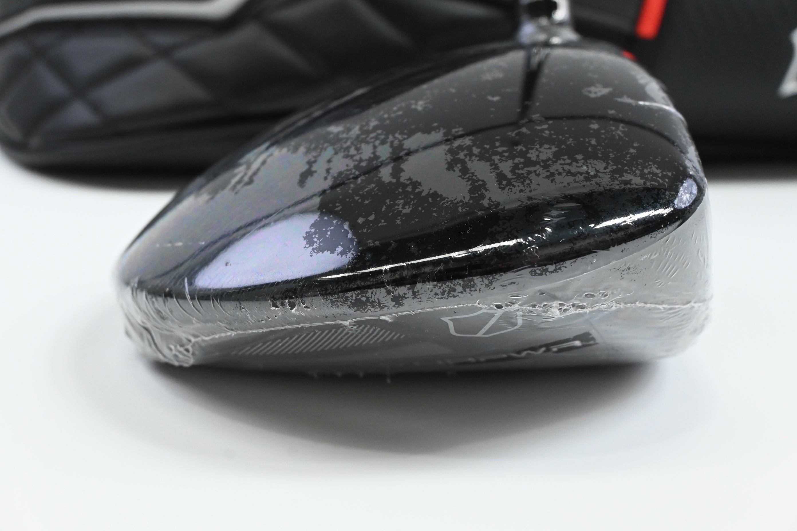 Wilson DYNAPWR 2025 Max Driver / 10.5 Degree / X-Flex Denali Black 60 Shaft