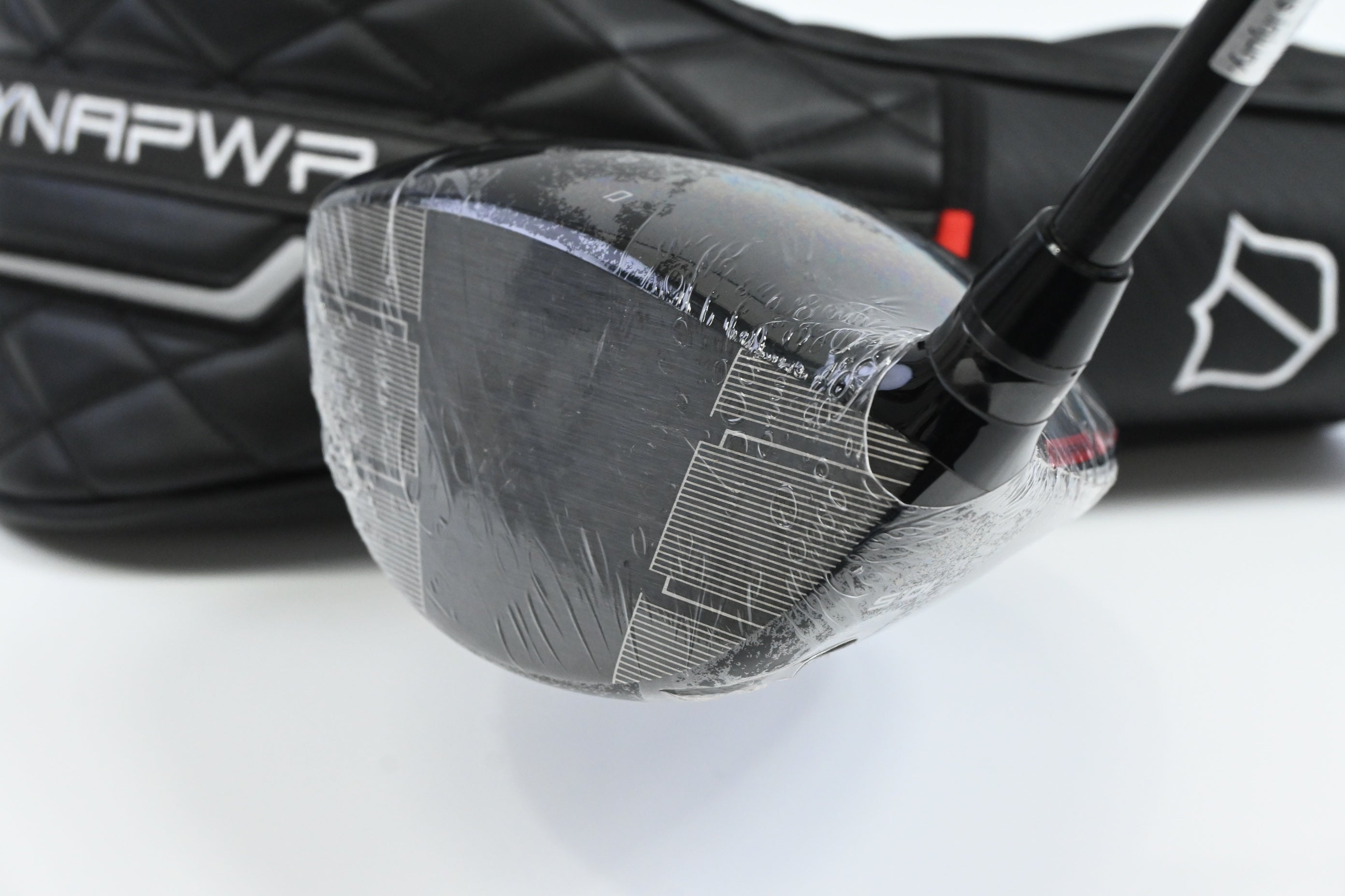 Wilson DYNAPWR 2025 Max Driver / 10.5 Degree / X-Flex Denali Black 60 Shaft