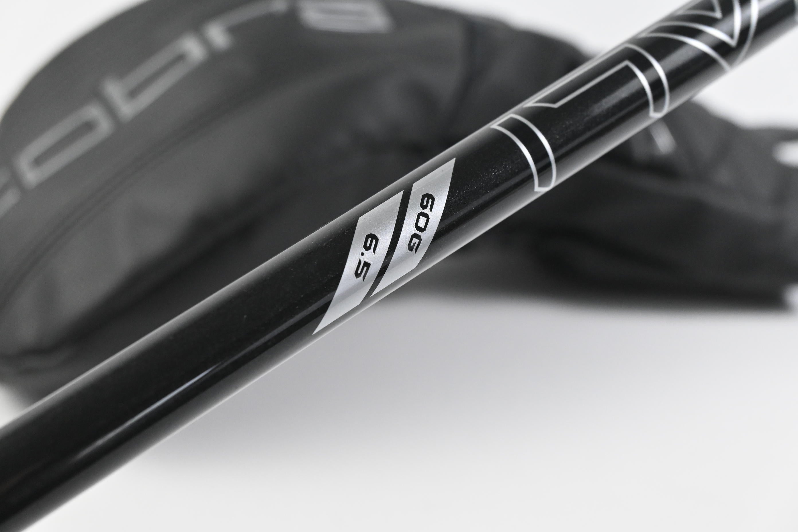 Cobra DS-Adapt LS Driver / 9 Degree / X-Flex Denali Black 60 Shaft