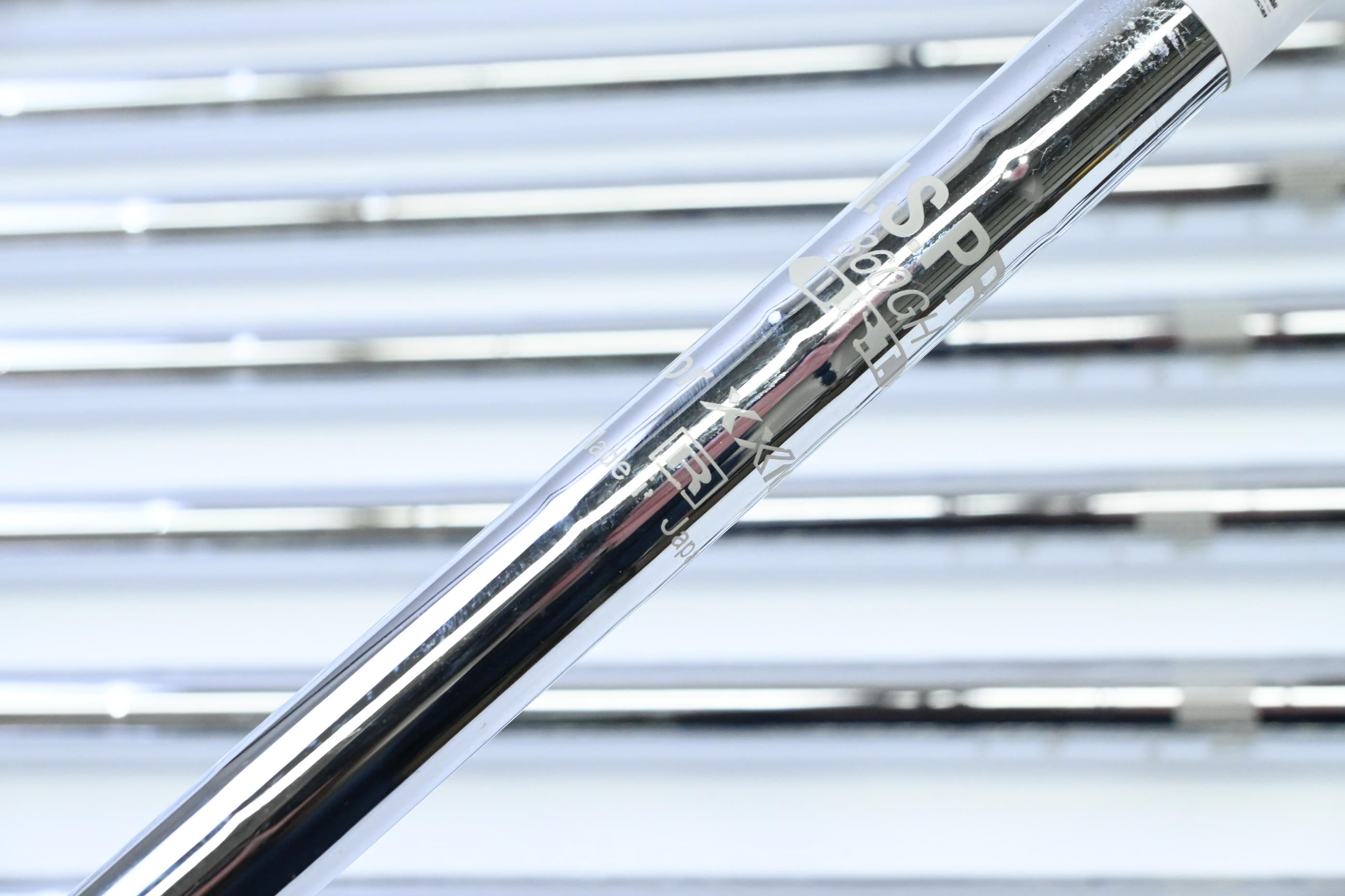 Left Hand XXIO Eleven Irons / 5-PW+AW+SW / Regular Flex NS Pro 860GH Shafts