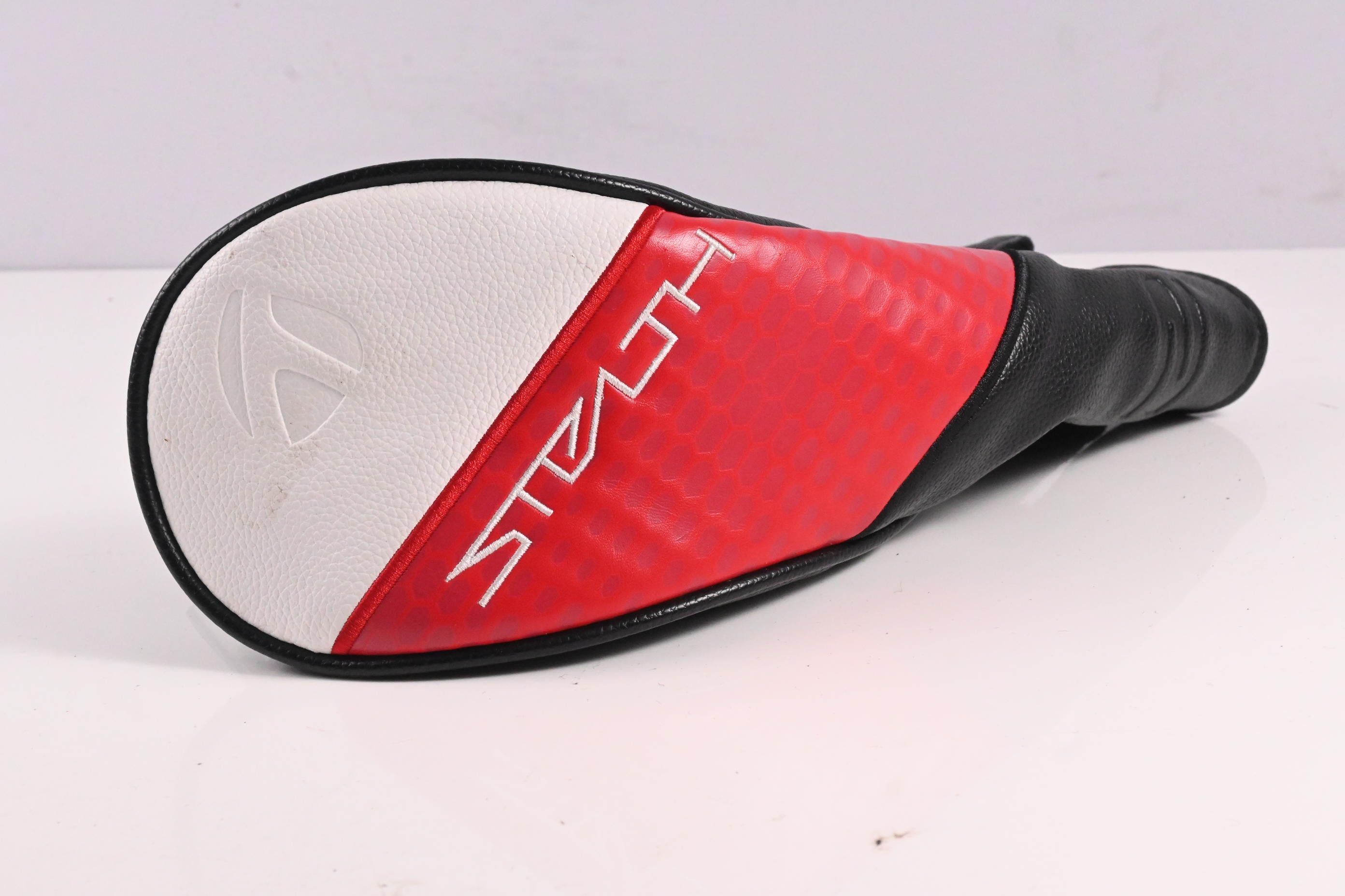 Taylormade Stealth 2 HD #3 Wood / 16 Degree / Regular Flex Fujikura Speeder NX