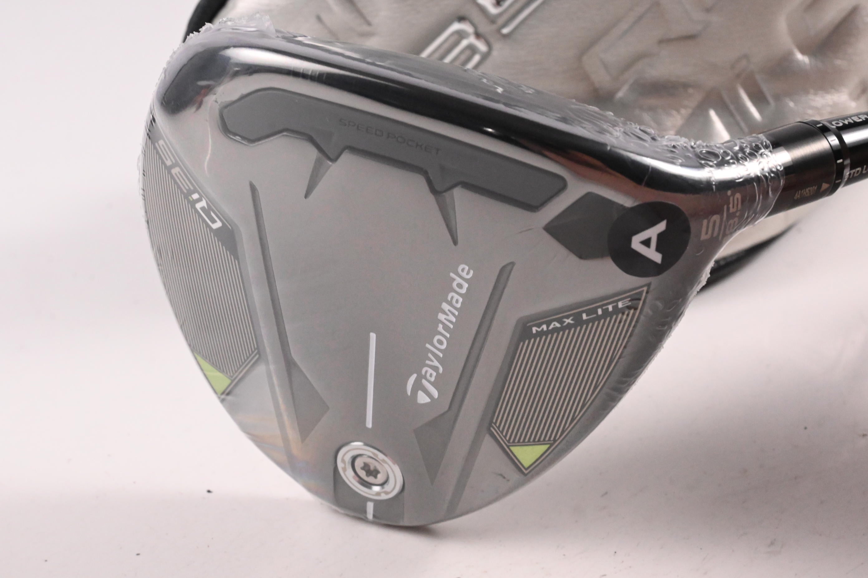Taylormade Qi35 Max Lite #5 Wood / 18.5 Degree / Senior Flex Vanquish 4 Shaft