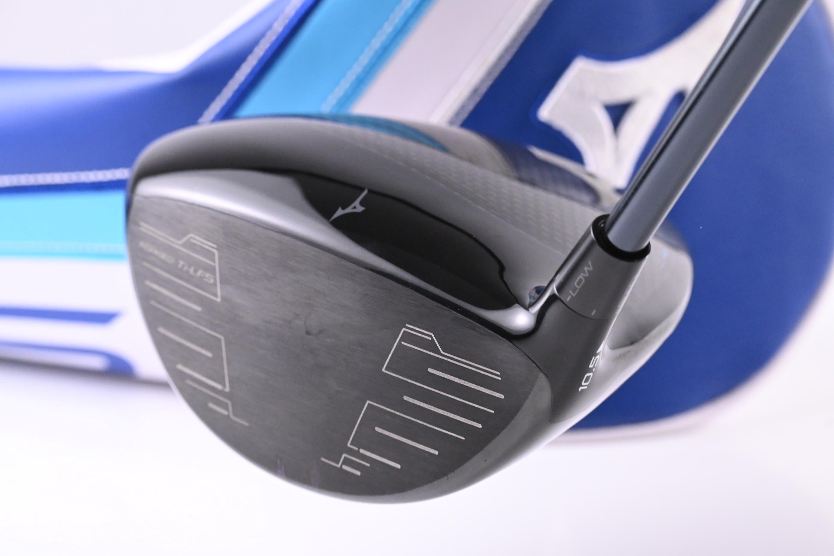 Mizuno ST-Max 230 Driver / 10.5 Degree / Regular Flex UST LIN-Q M40X Red 5 Shaft