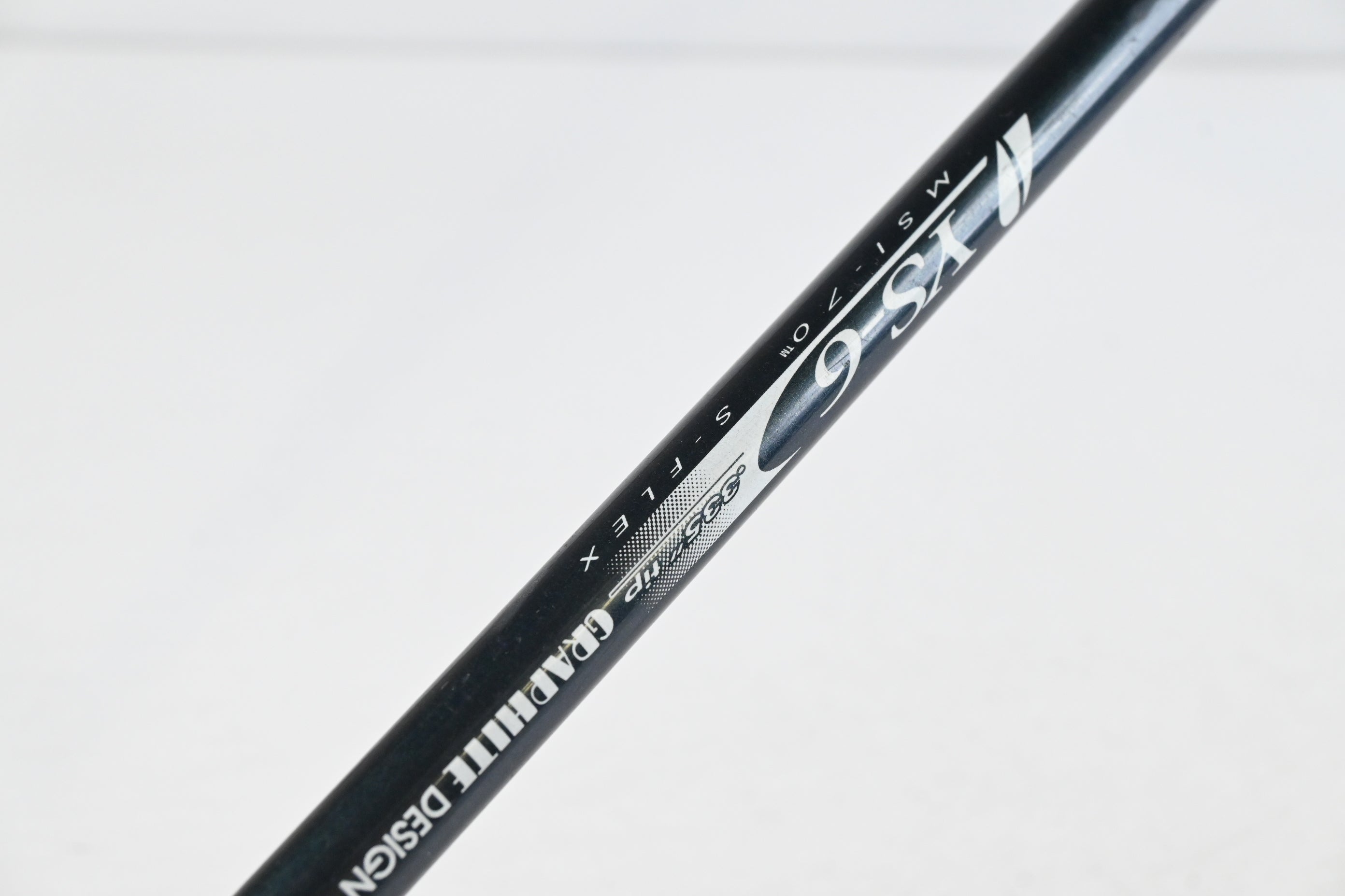 Titleist 975 J Driver / 8.5 Degree / Stiff Flex Graphite Design YS-6 Shaft