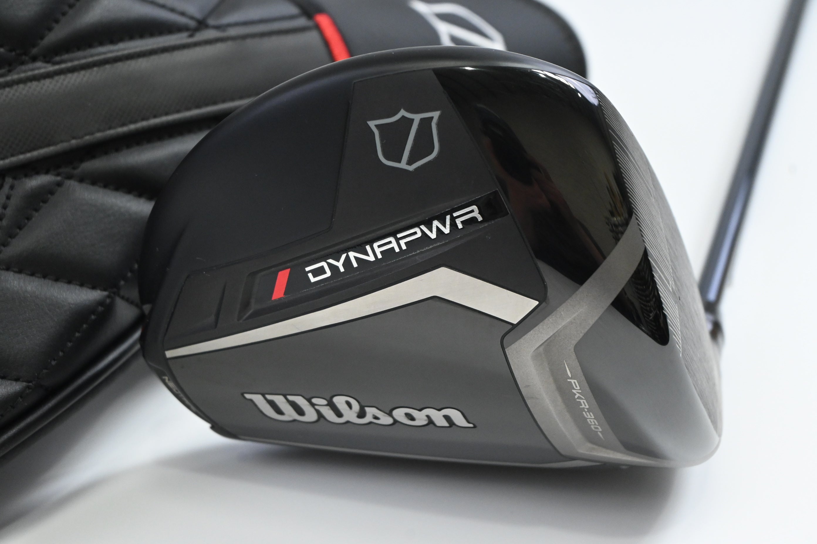 Wilson DYNAPWR Max+ Driver / 10.5 Degree / Senior Flex UST Lin-Q 5 Shaft