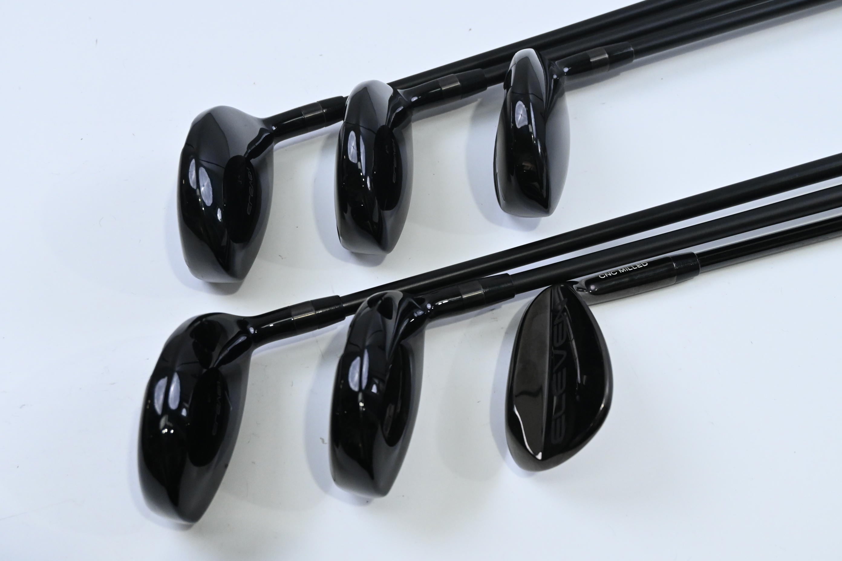 Eleven Irons / 6-PW+SW / Regular Flex KBS TGI 70 Shaft