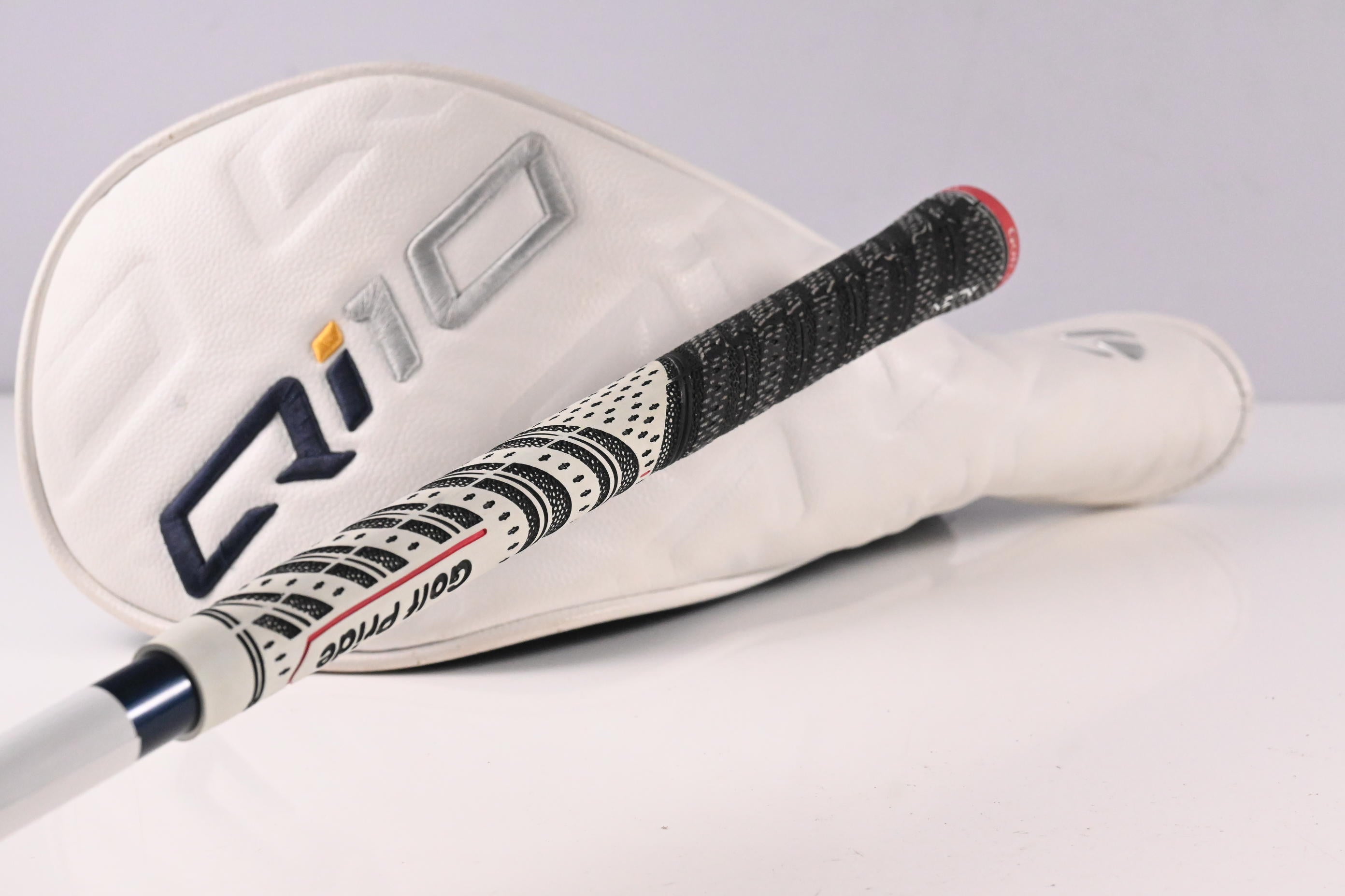 Taylormade Qi10 Max Driver / 9 Degree / Regular Flex Fujikura Ventus Blue 5