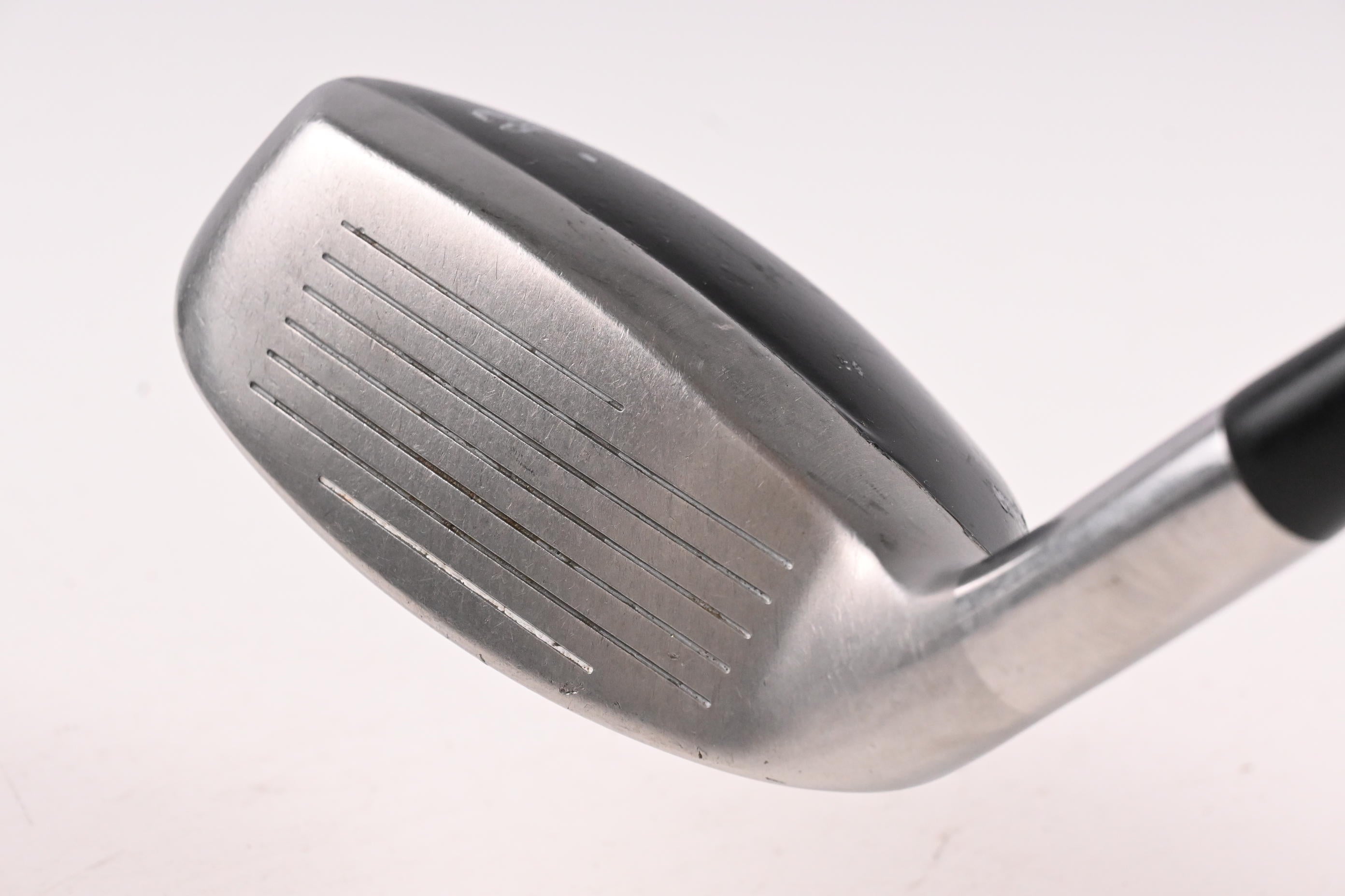 Adams Idea A7 #4 Hybrid / 22 Degree / Regular Flex Grafalloy ProLaunch Shaft