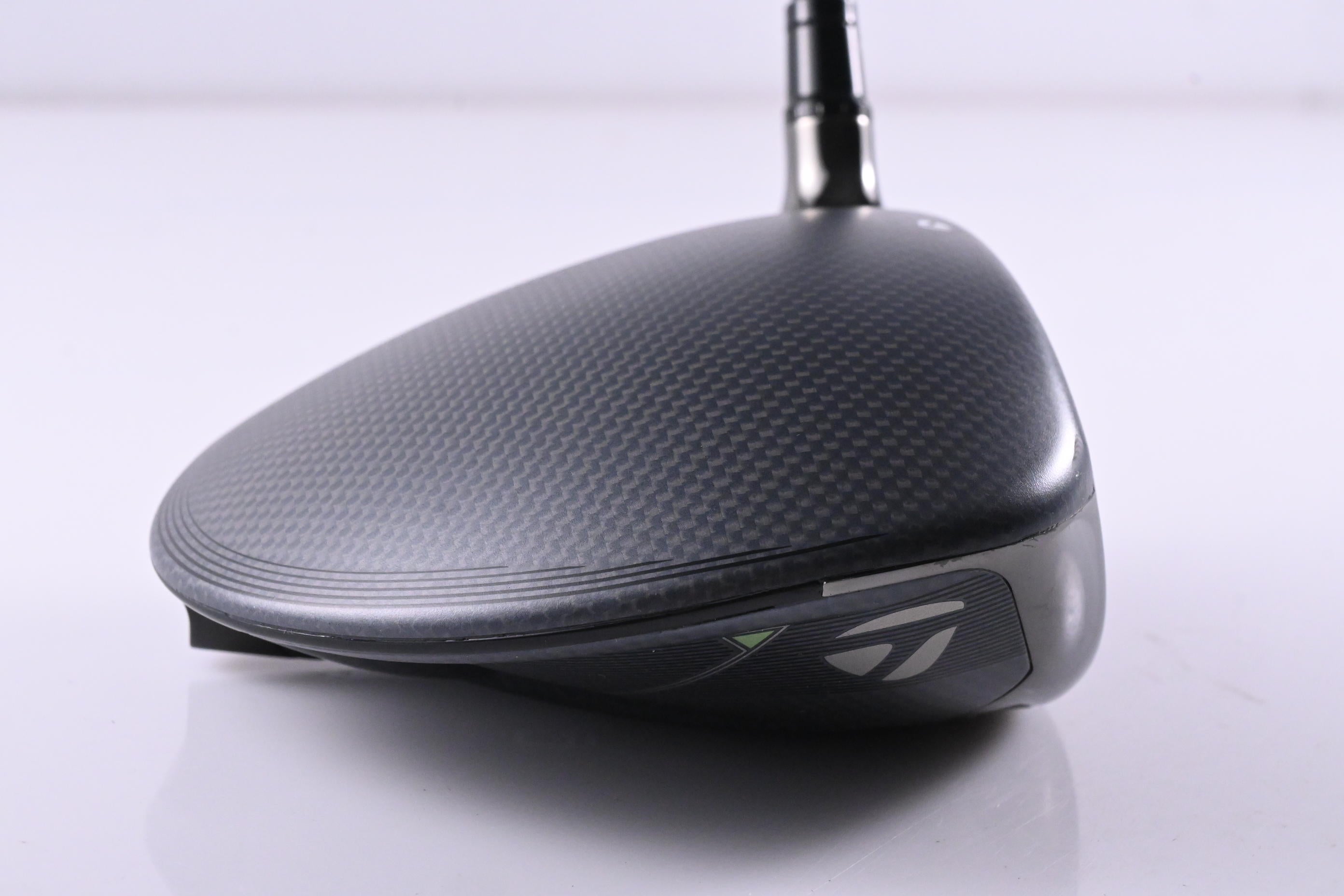 Taylormade Qi35 Driver / 10.5 Degree / Stiff Flex Kai'li White 60 Shaft