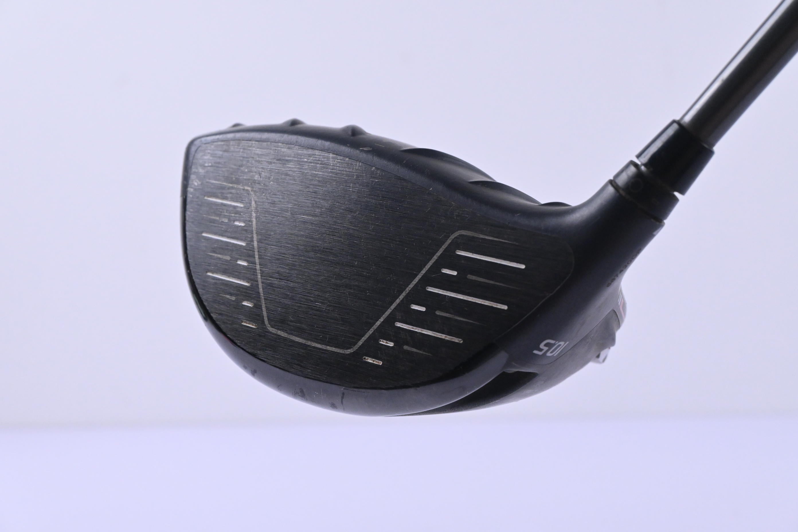Ping G410 Plus Driver / 10.5 Degree / Regular Flex Graphite Design G-Tech Shaft