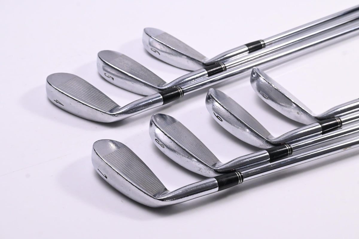 Srixon WR Irons / 4-PW / Regular Flex N.S.Pro Steel Shafts