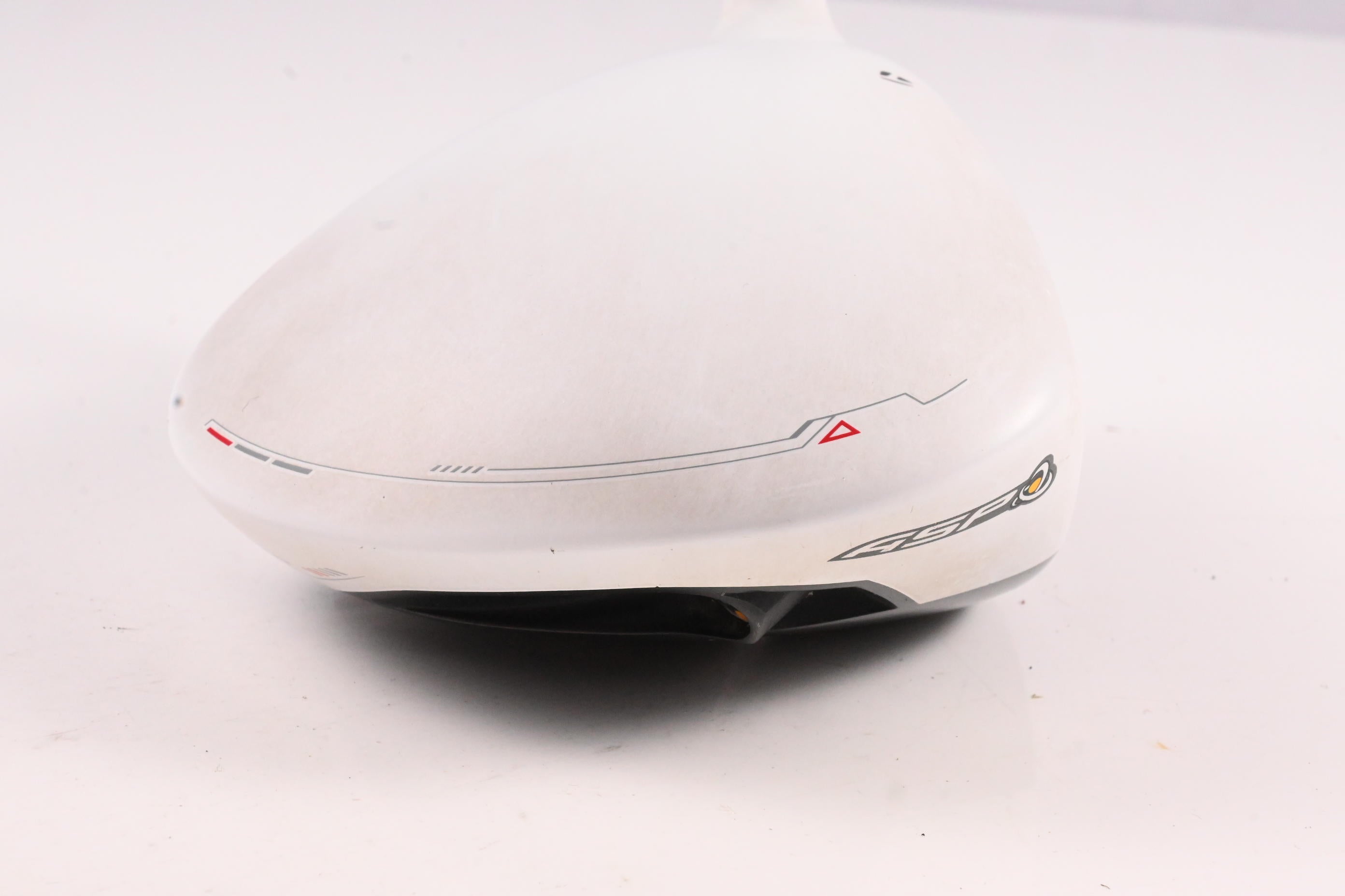 Taylormade R11 Driver / 9 Degree / Stiff Flex Fujikura Blur 60 Shaft
