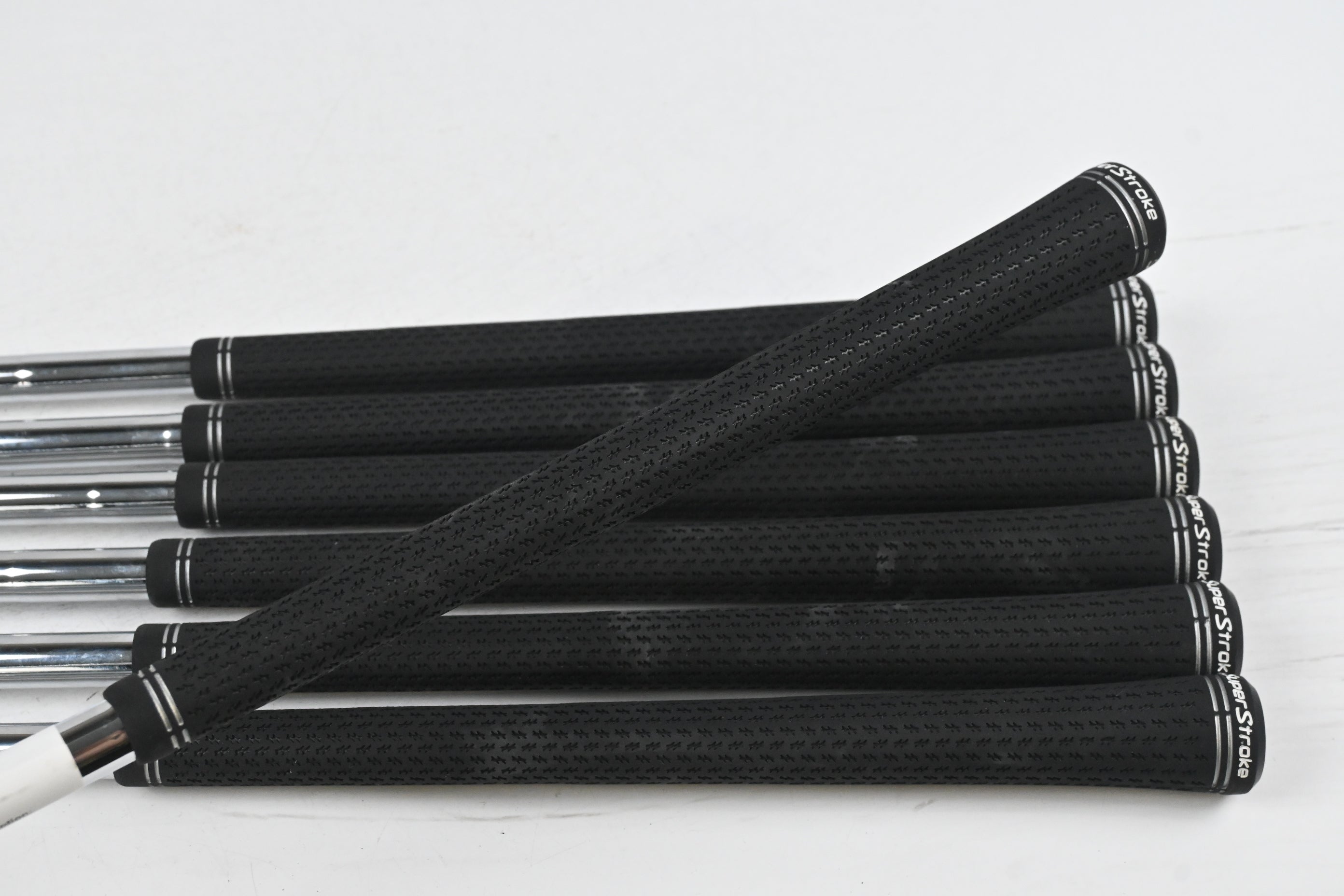 Taylormade Qi Max Irons / 5-PW+SW / Regular Flex KBS MAX MT 85 Shafts