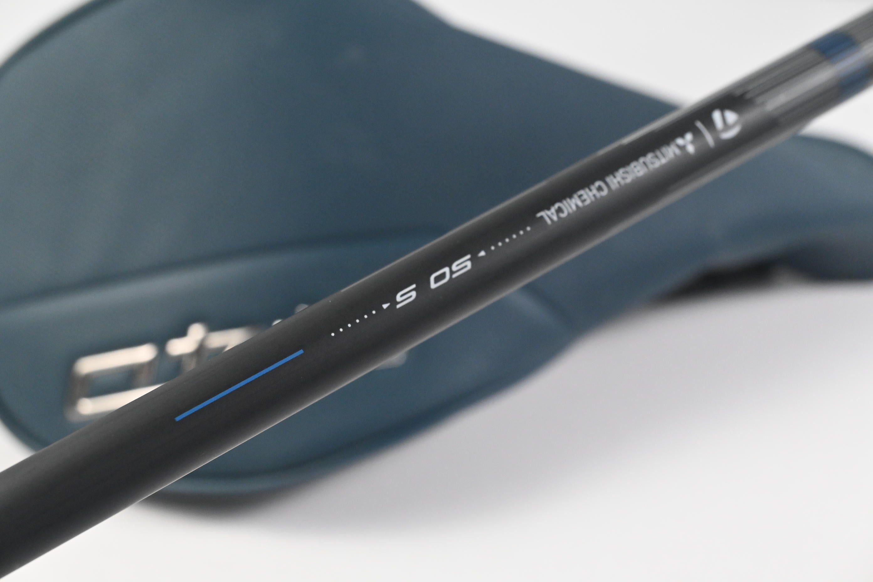 Taylormade Qi4D Driver / 9 Degree / Stiff Flex REAX Blue 50 Shaft