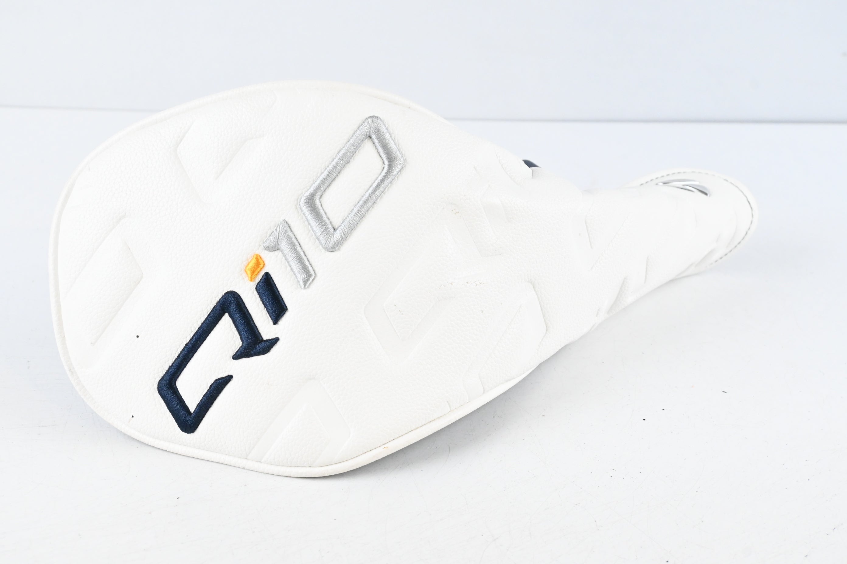 Taylormade Qi10 Max Driver / 10.5 Degree / Regular Flex Fujikura Speeder NX TCS