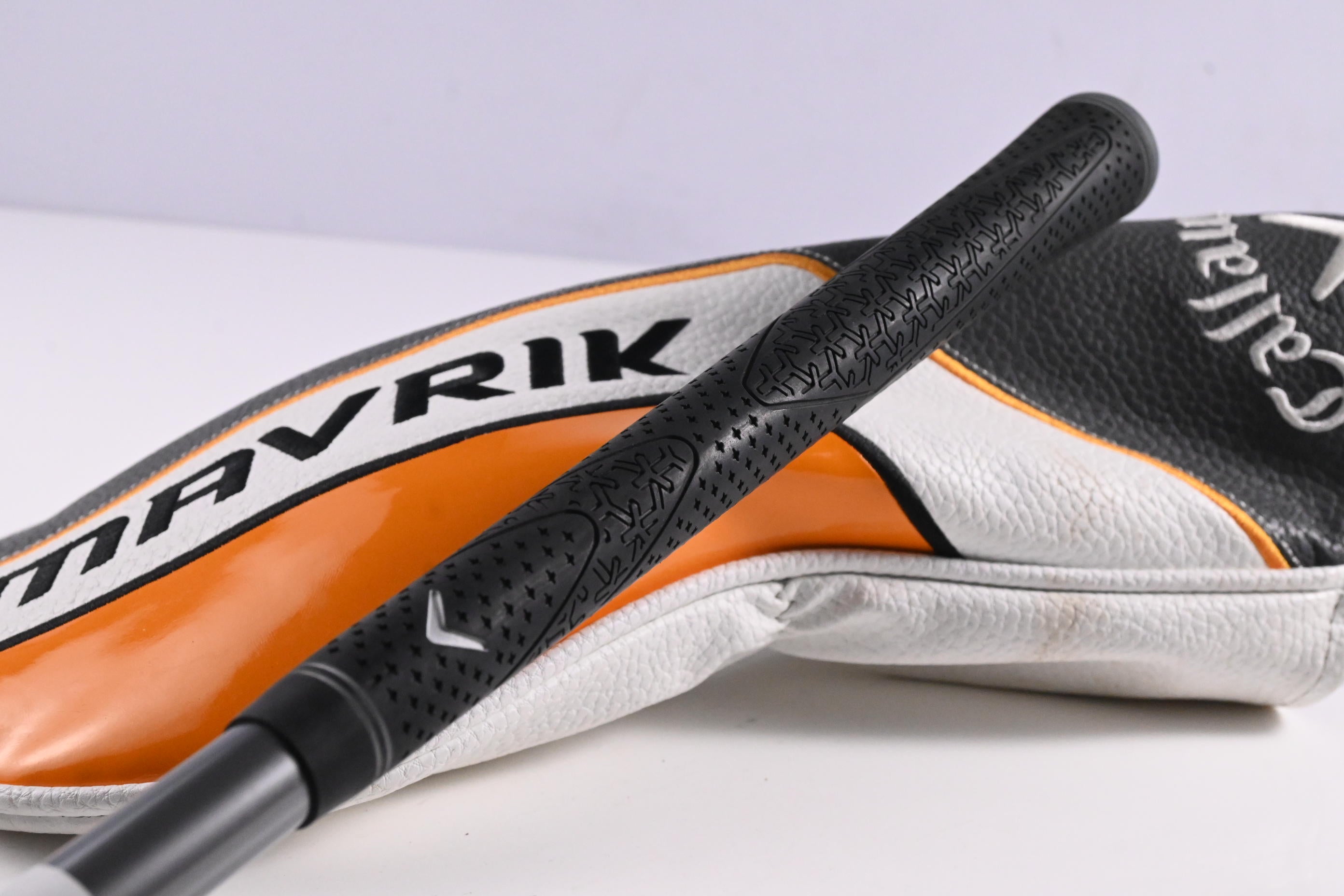 Callaway Mavrik Driver / 10.5 Degree / Stiff Flex HZRDUS T-800 55 Shaft
