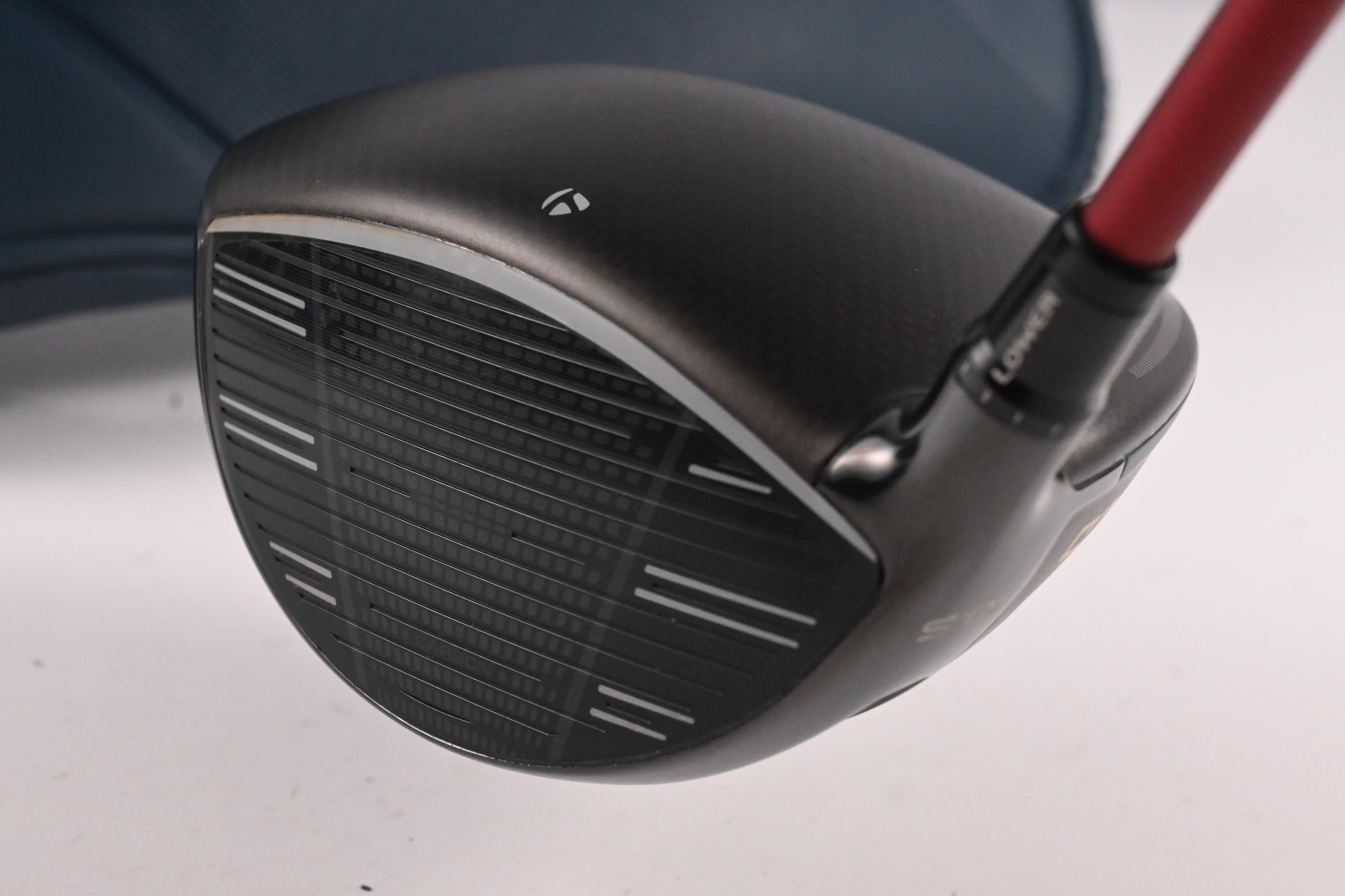Taylormade Qi4D Driver / 10.5 Degree / Stiff Flex Denali Frost Red 60 Shaft